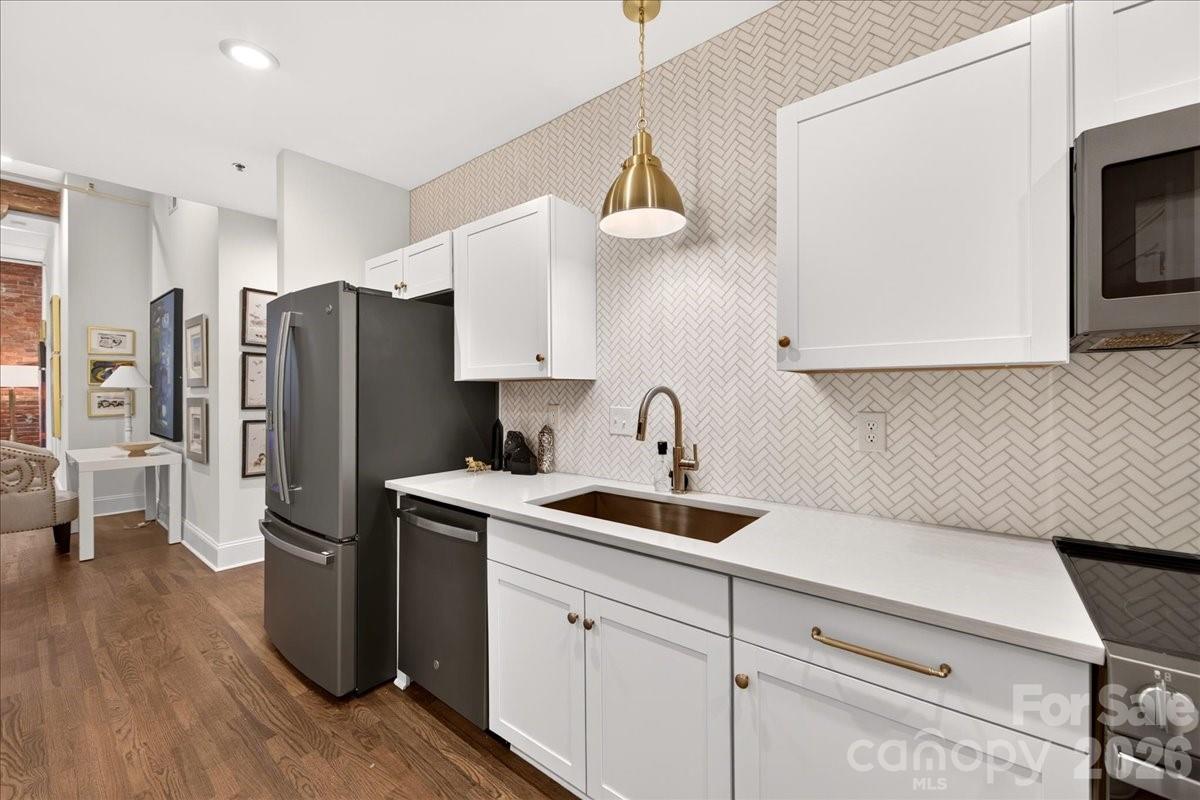 310 Arlington Avenue #221 — Charlotte