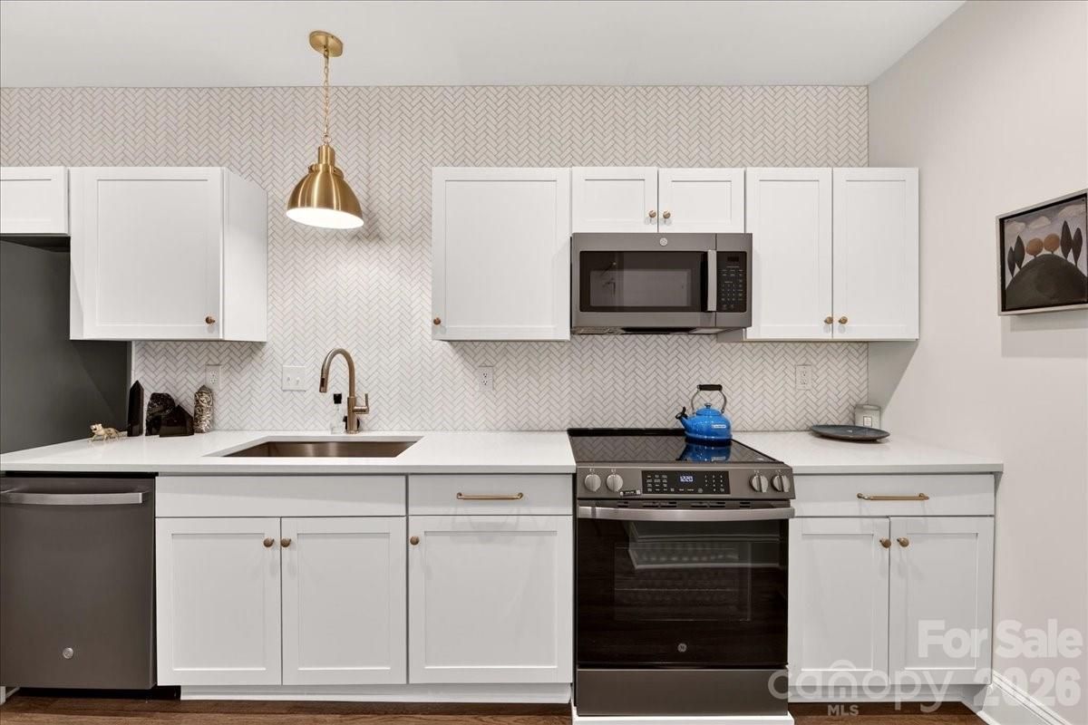 310 Arlington Avenue #221 — Charlotte