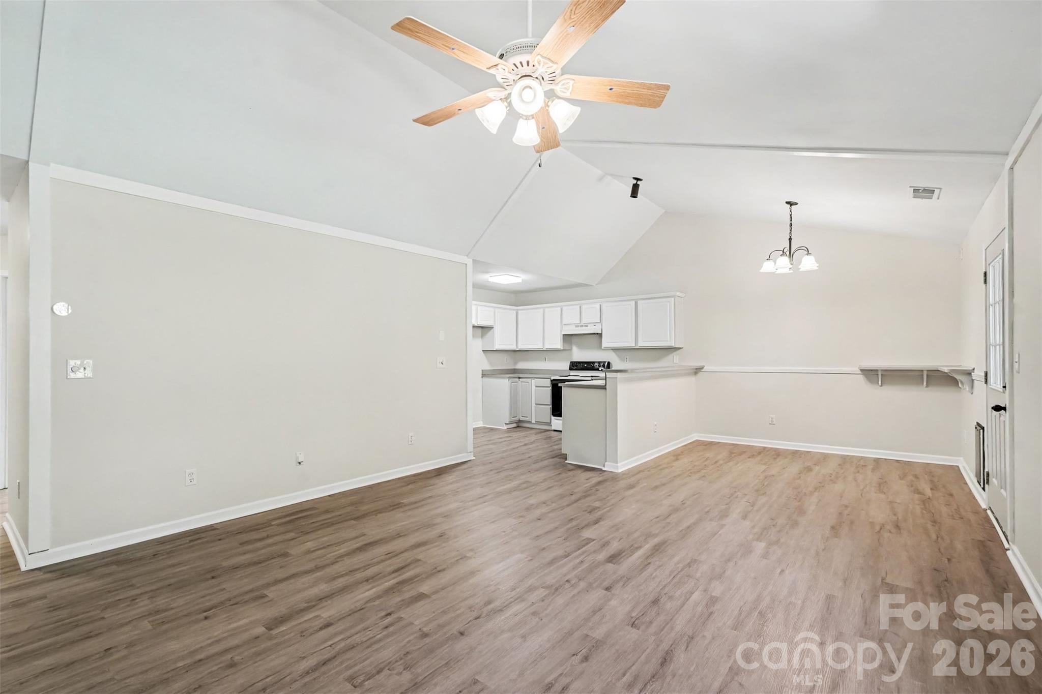 10424 Green Hedge Avenue — Charlotte
