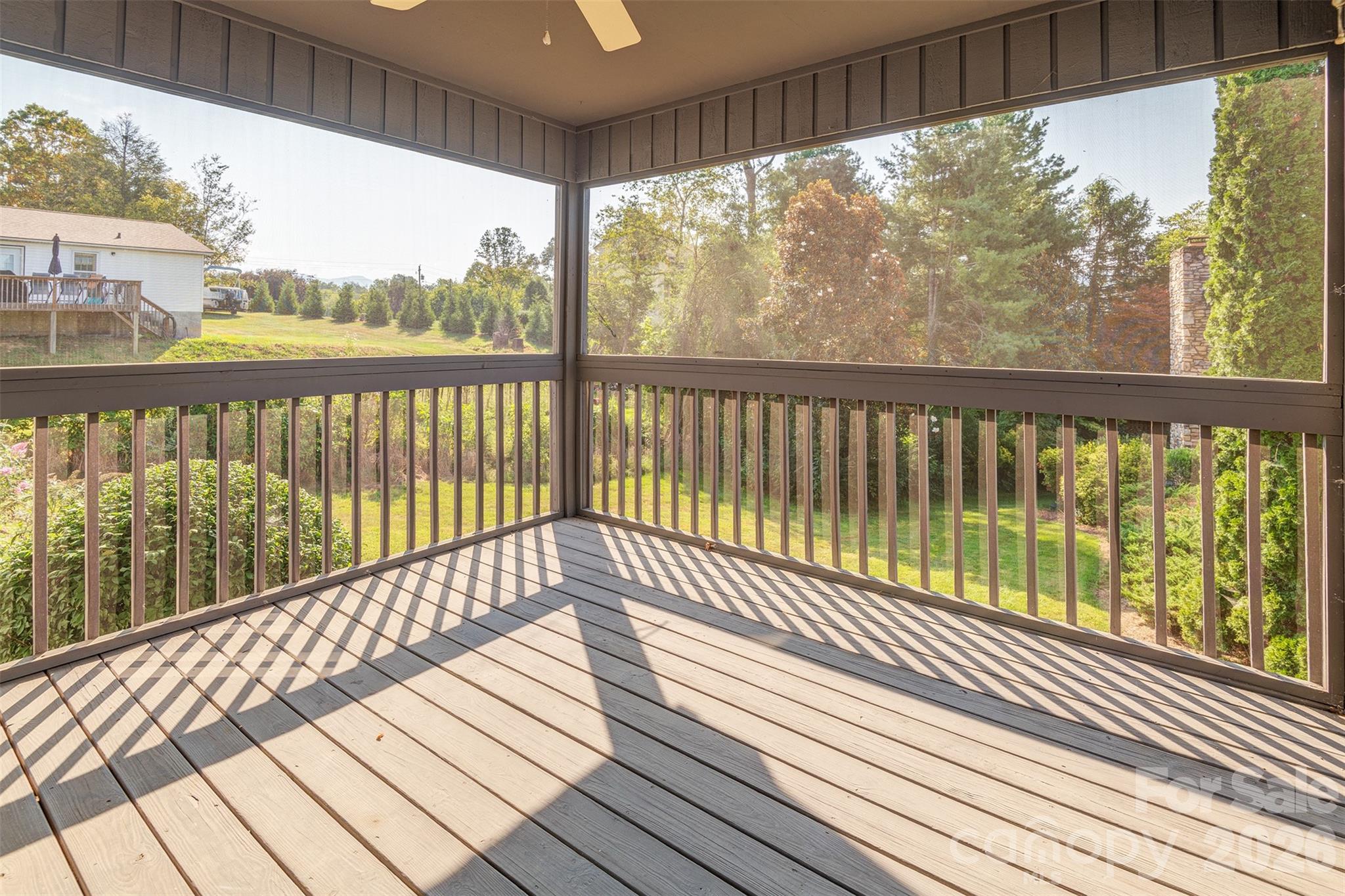 227 Kyfields Road — Weaverville