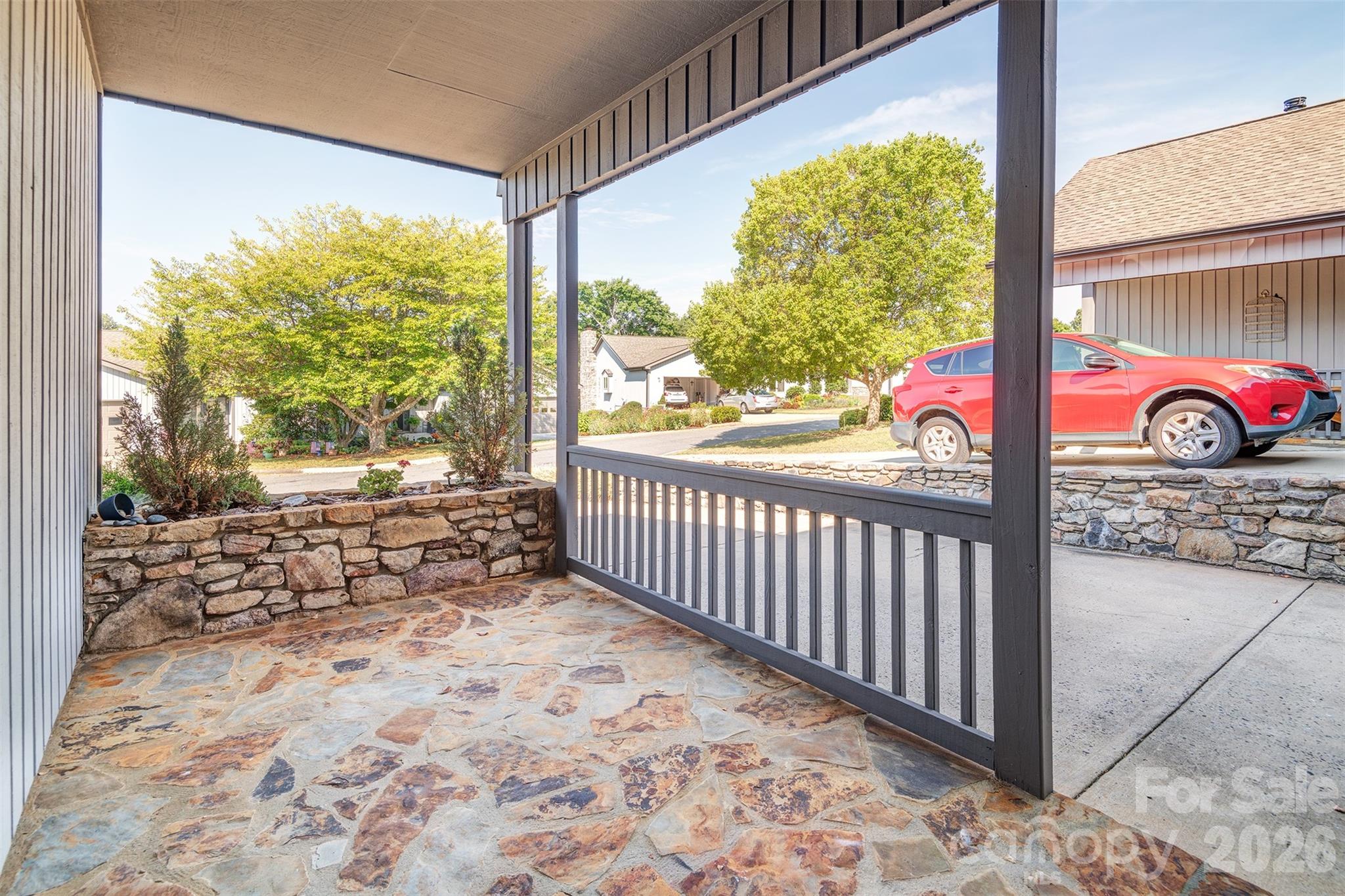 227 Kyfields Road — Weaverville