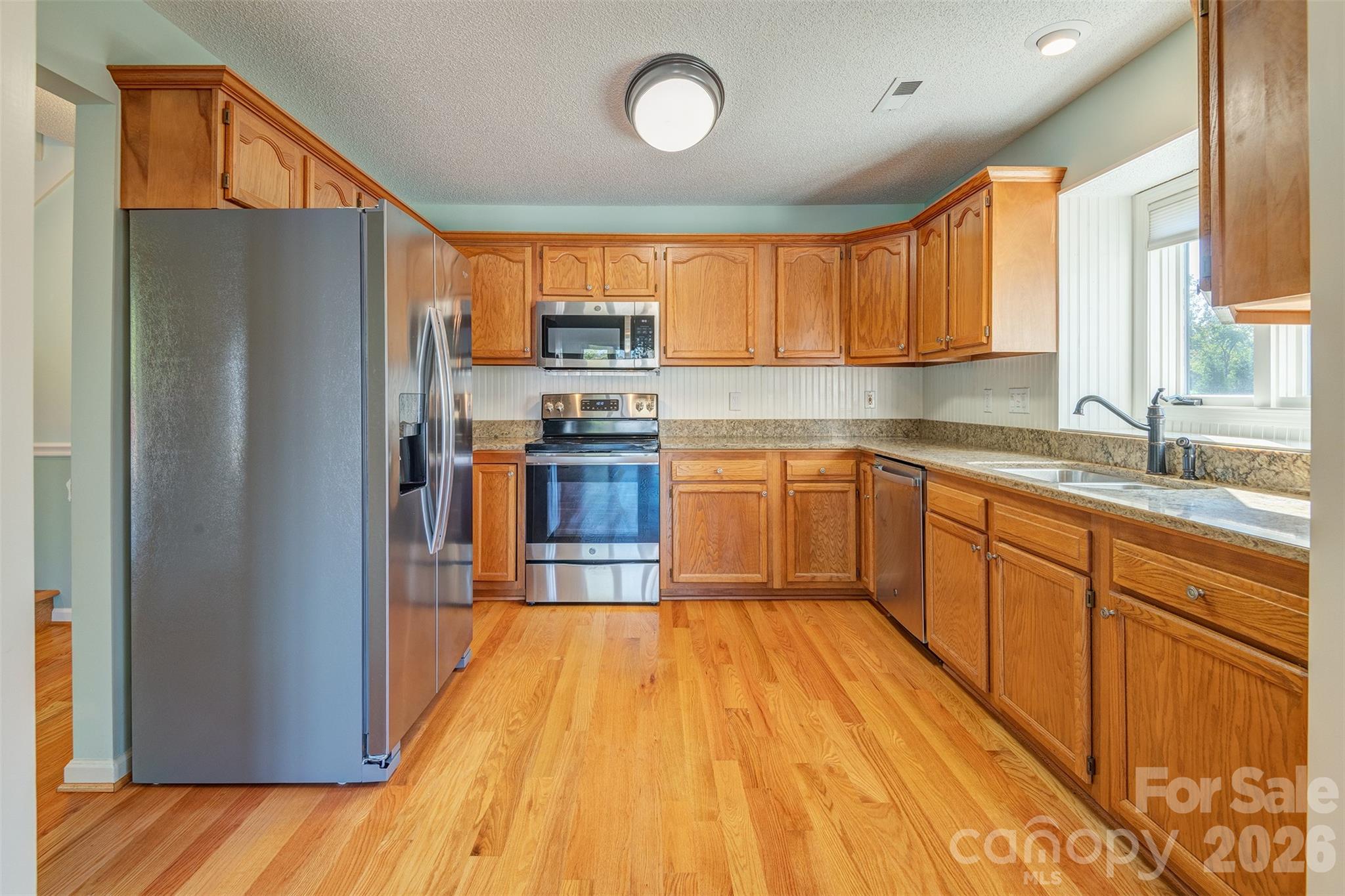 227 Kyfields Road — Weaverville
