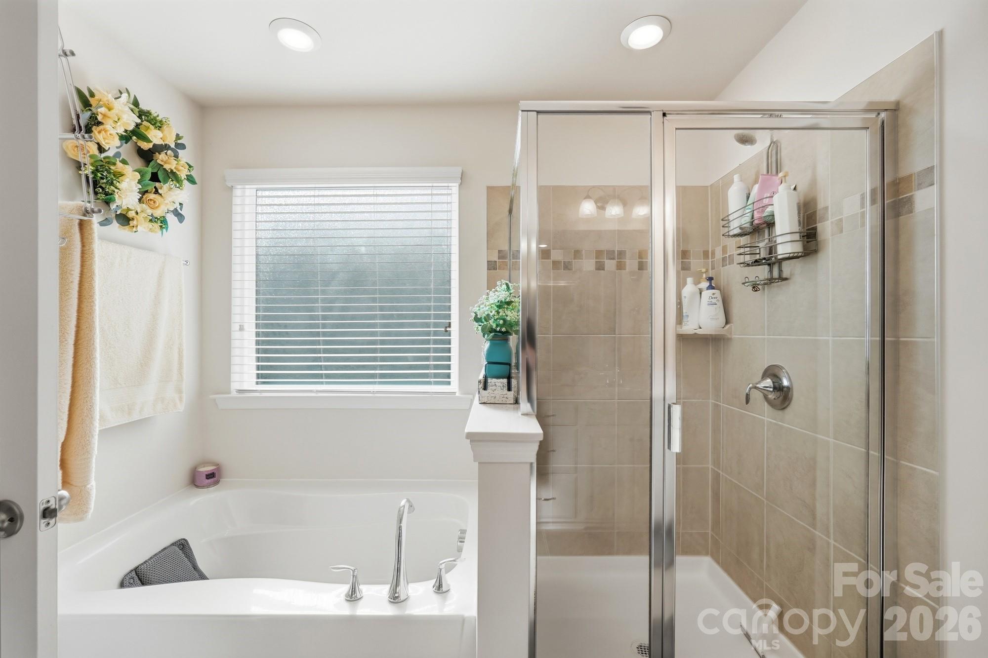 15931 Harbor Hill Drive — Charlotte