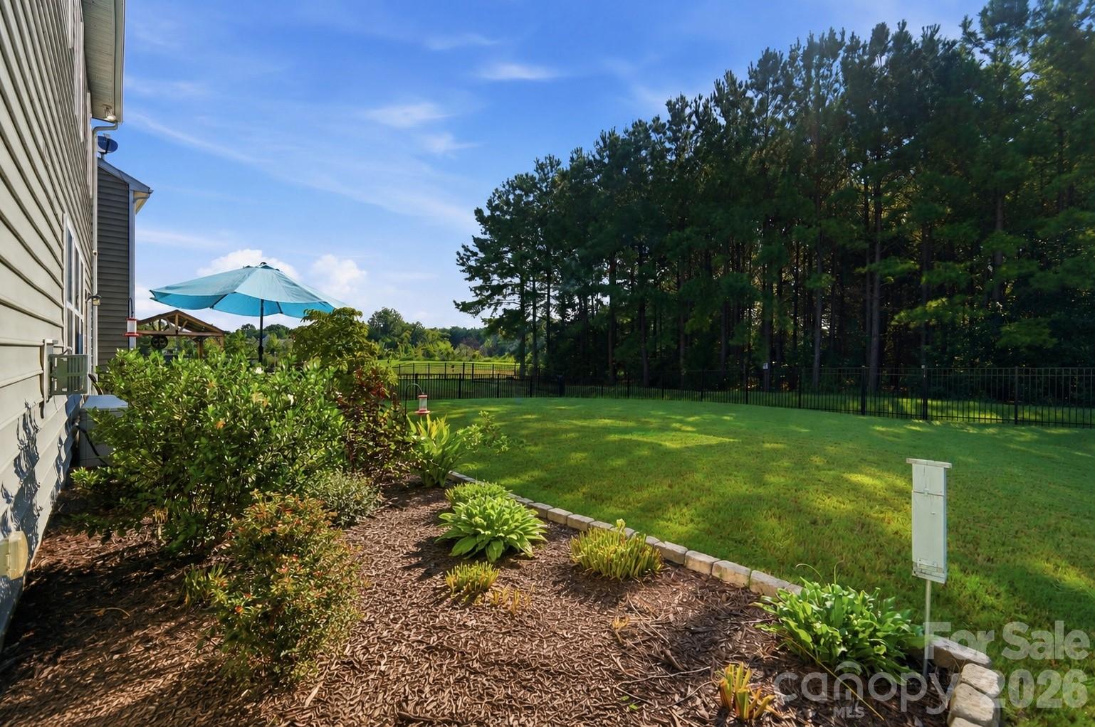 15931 Harbor Hill Drive — Charlotte