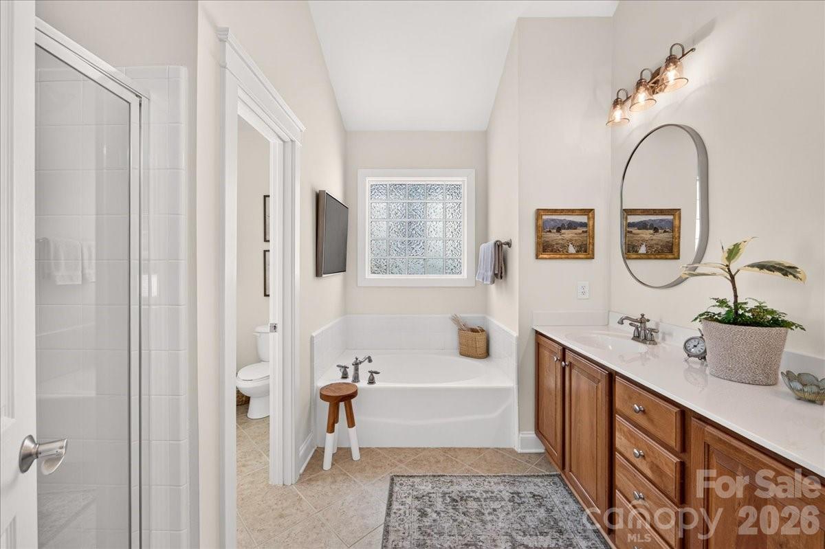 7014 Blakeney Greens Boulevard — Charlotte