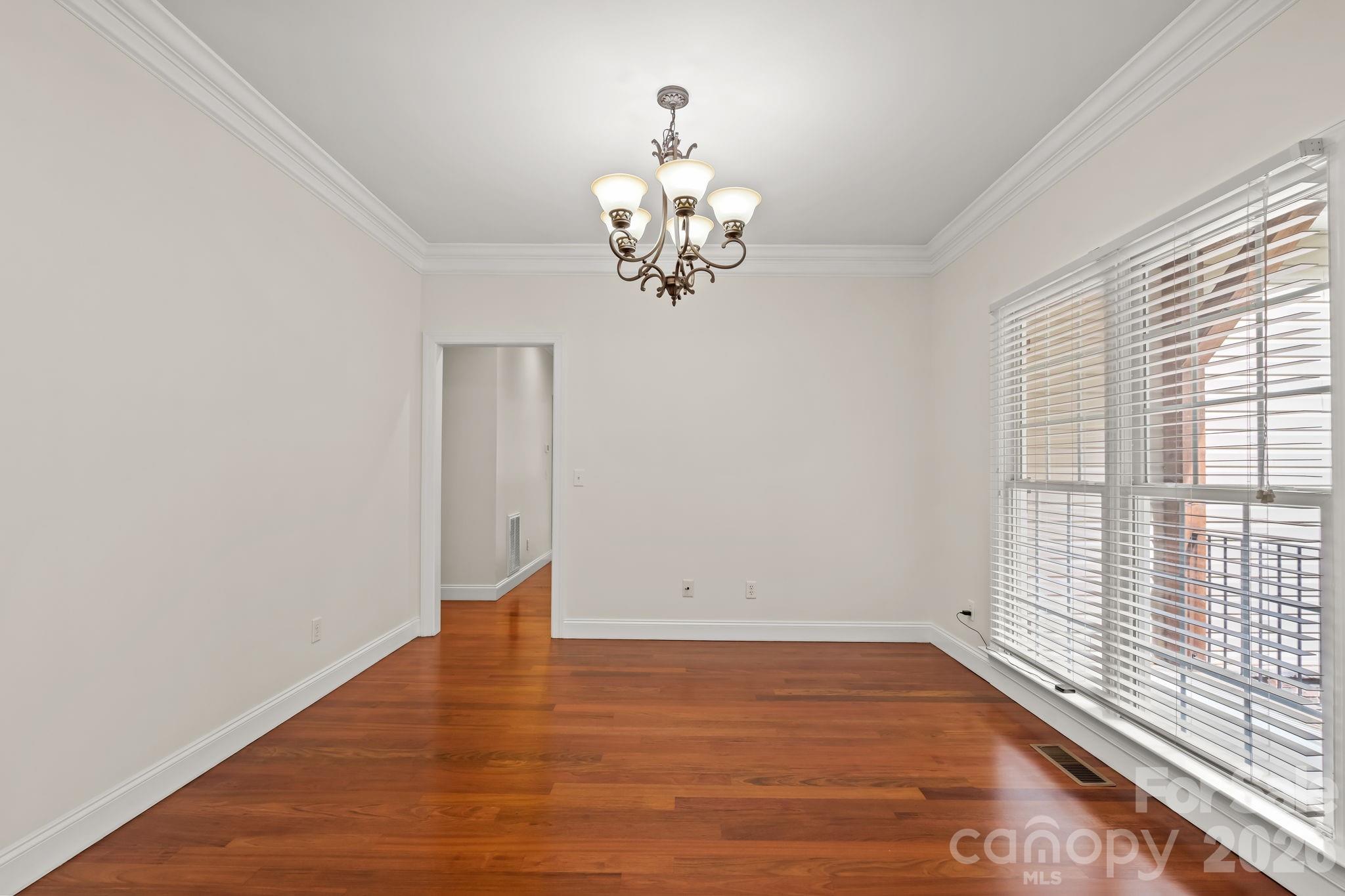 3321 Lower Lake Road — Thomasville