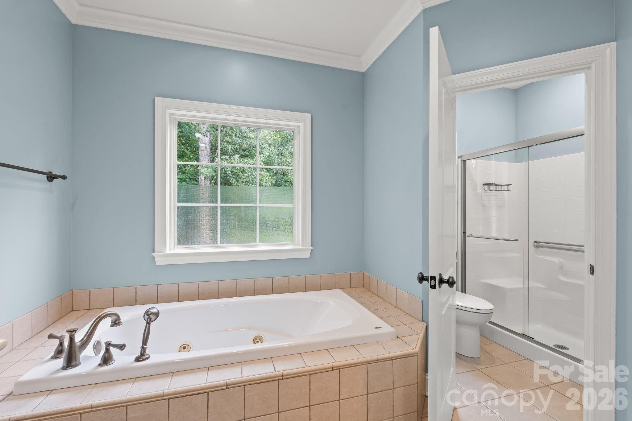 3321 Lower Lake Road — Thomasville