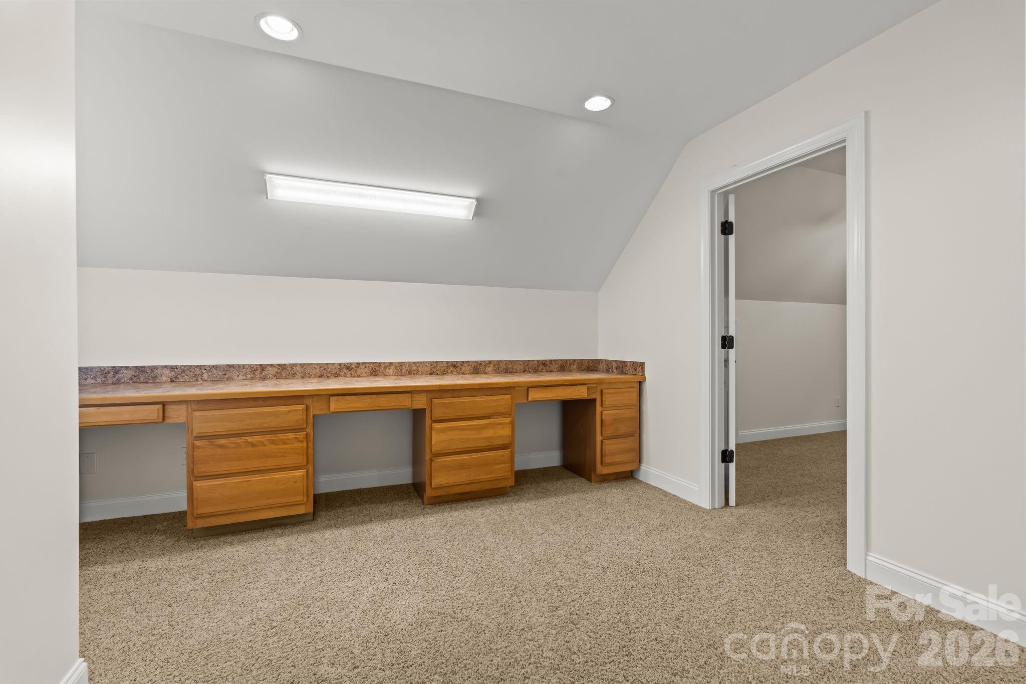 3321 Lower Lake Road — Thomasville