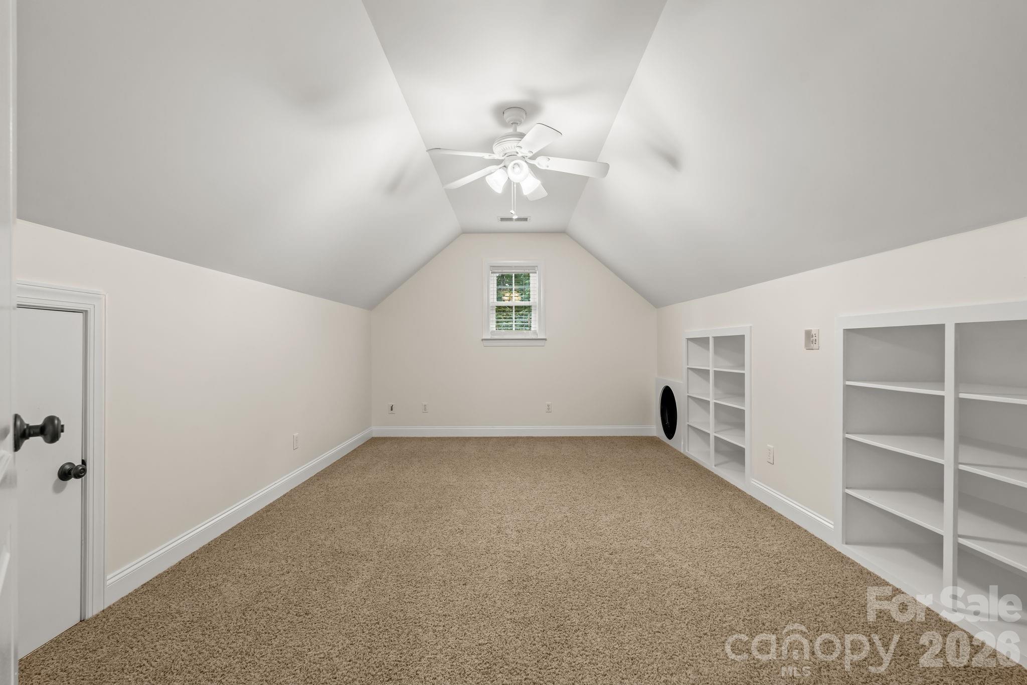 3321 Lower Lake Road — Thomasville