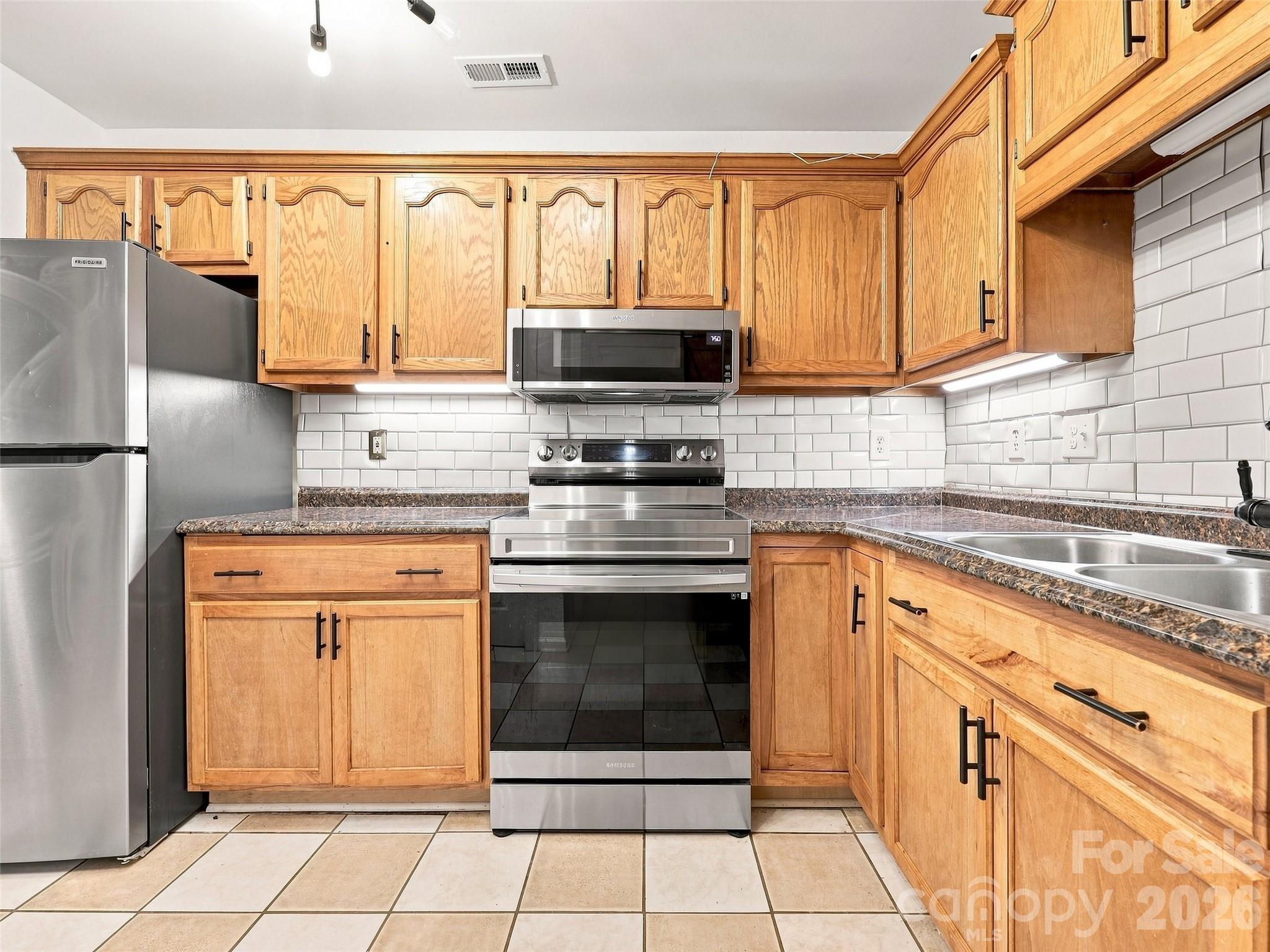 19 Krista Circle #E — Candler
