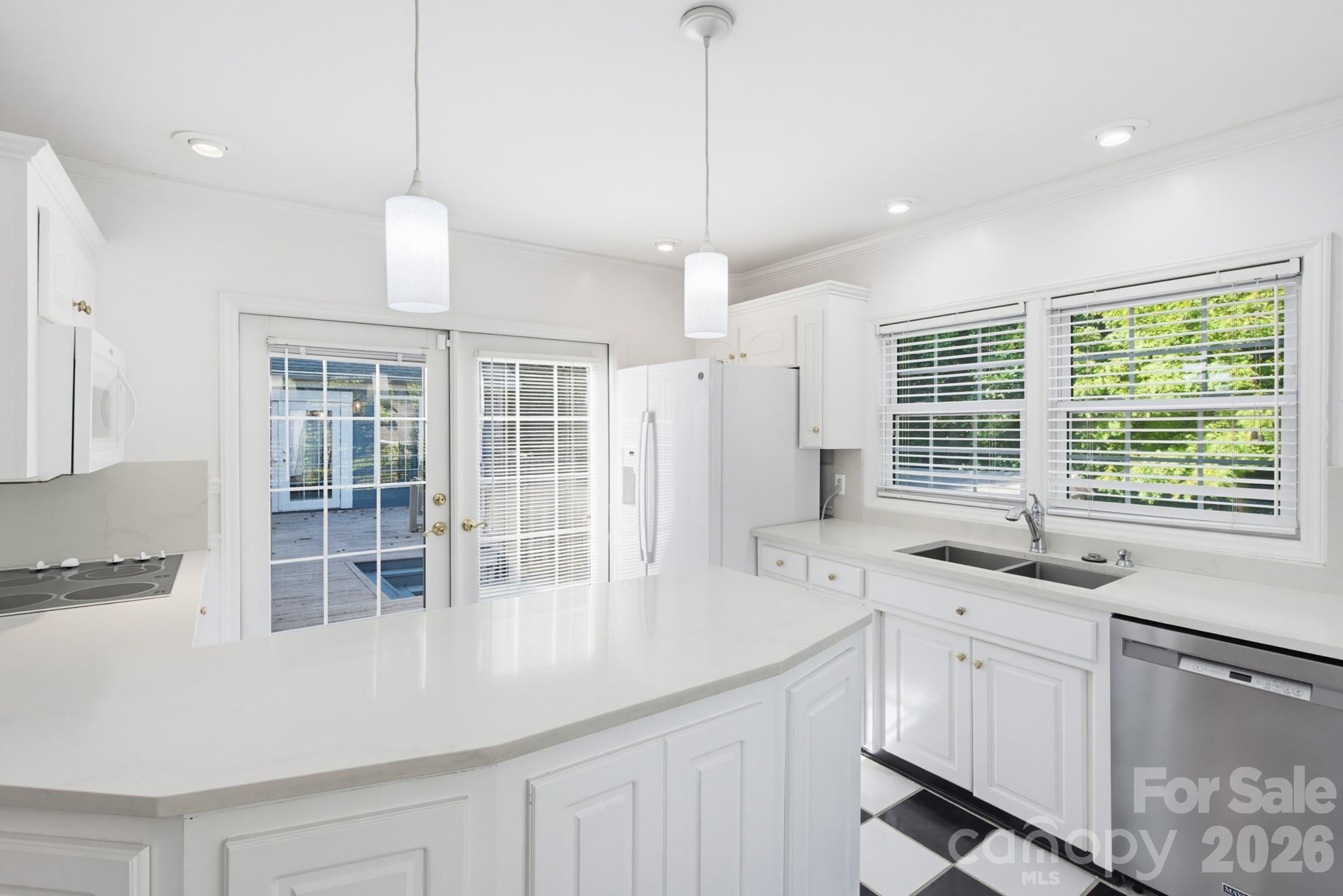 1011 Tarlton Drive — Shelby