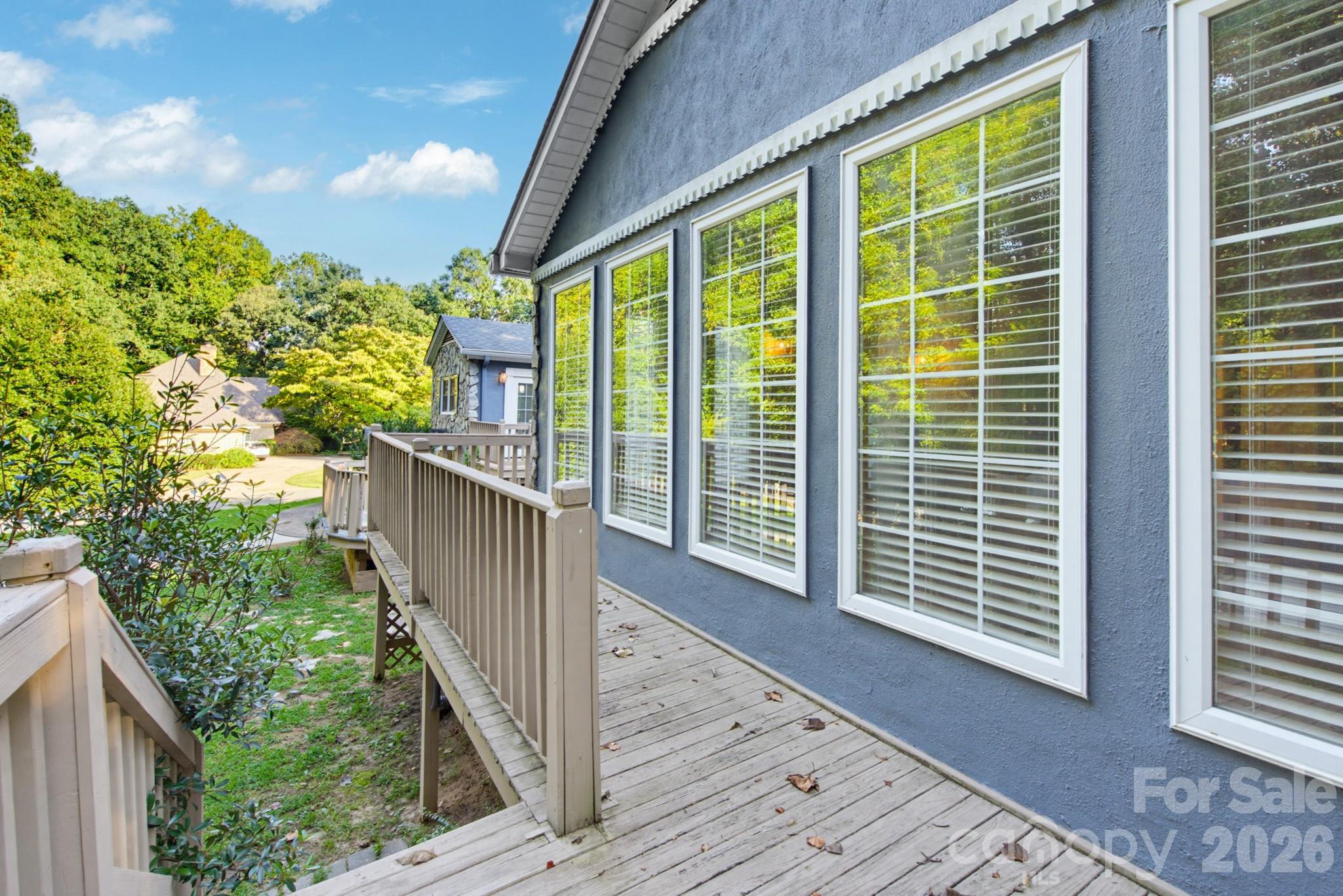 1011 Tarlton Drive — Shelby