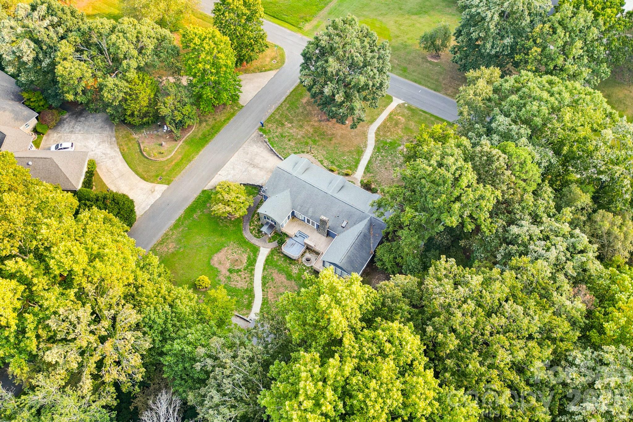 1011 Tarlton Drive — Shelby