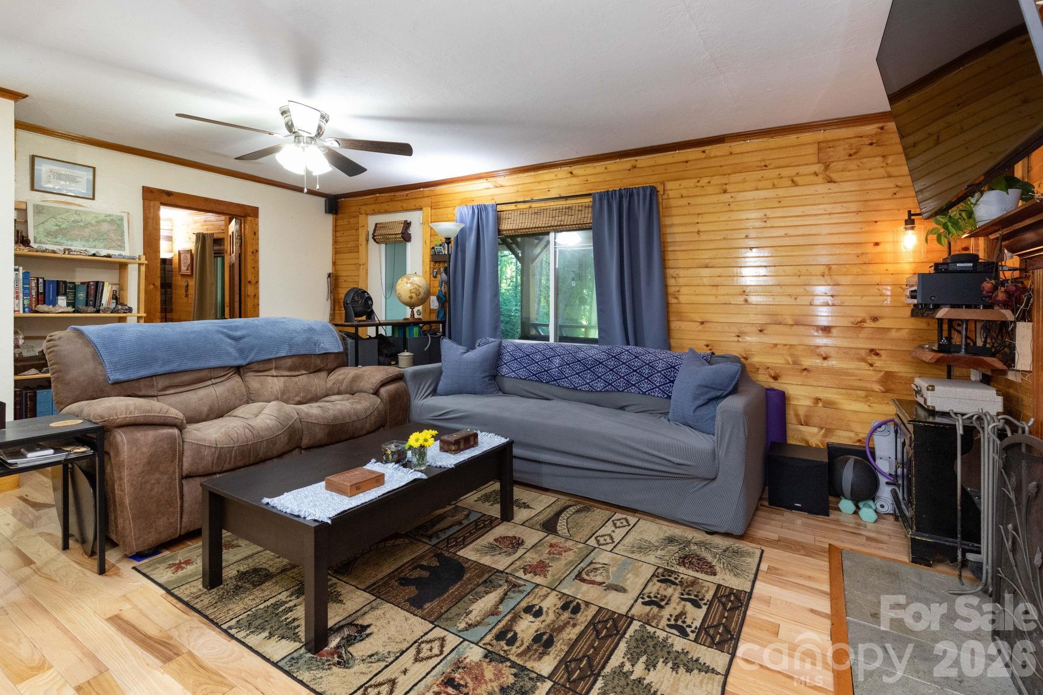 3387 Union Hill Road — Whittier
