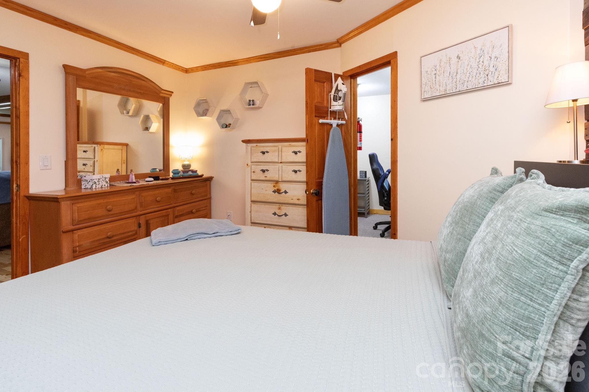 3387 Union Hill Road — Whittier