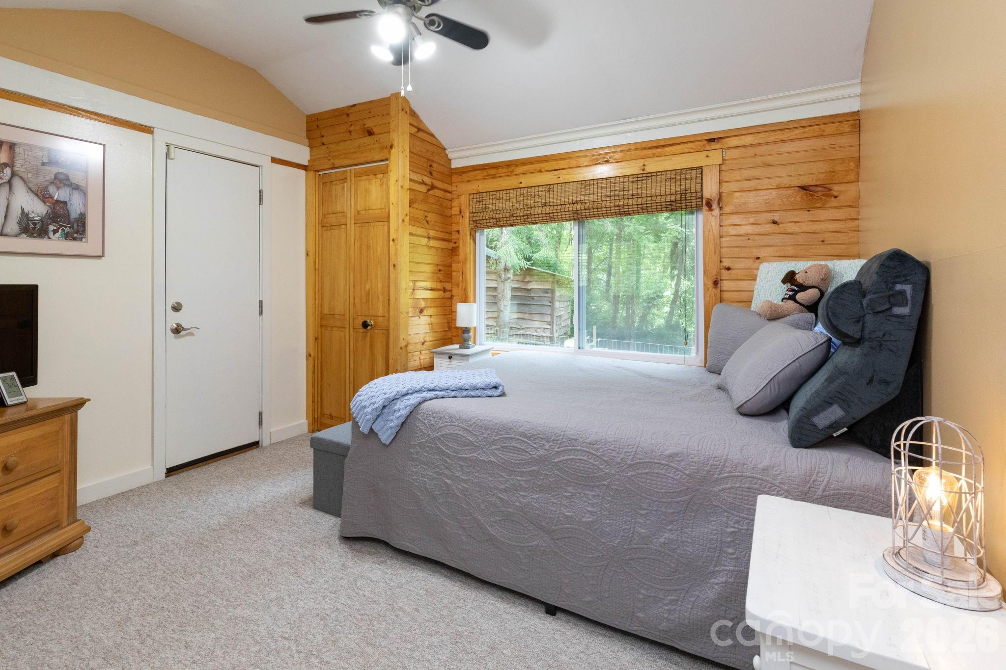 3387 Union Hill Road — Whittier