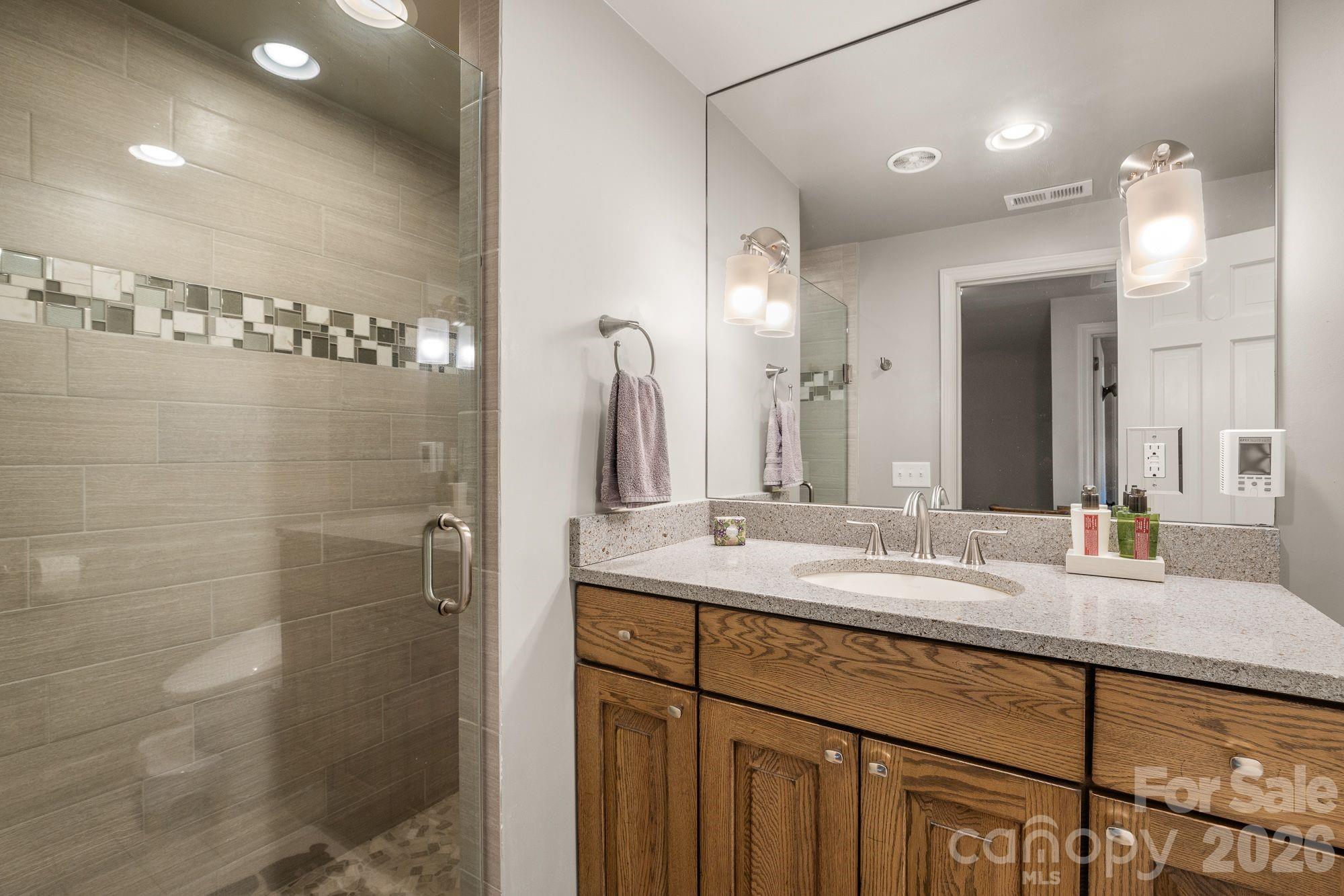 1 Orchid Lane — Asheville