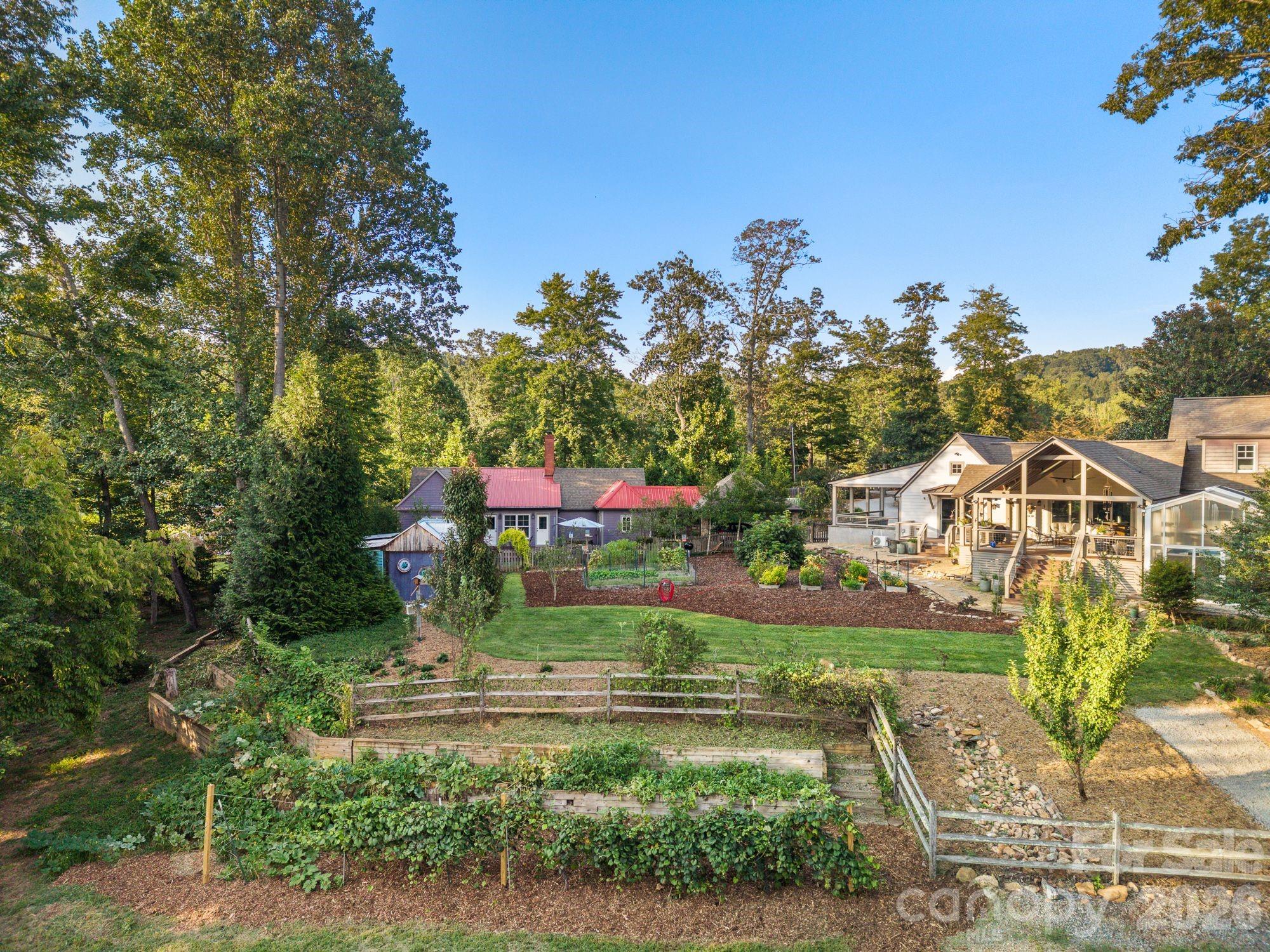 1 Orchid Lane — Asheville