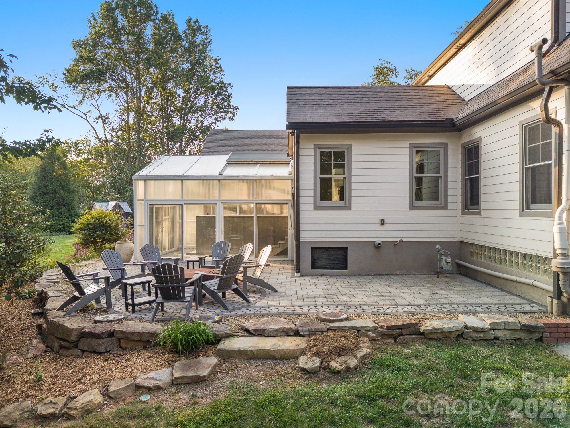 1 Orchid Lane — Asheville