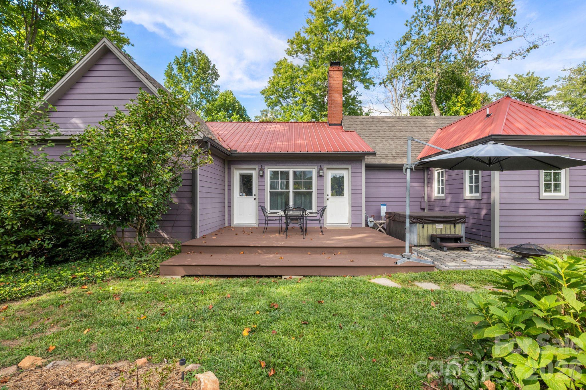 1 Orchid Lane — Asheville