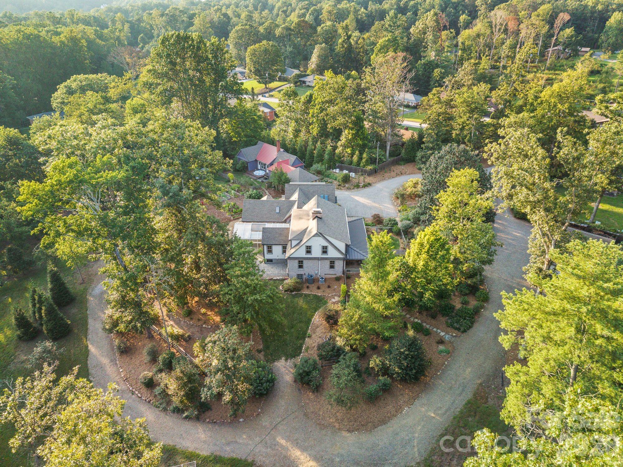 1 Orchid Lane — Asheville