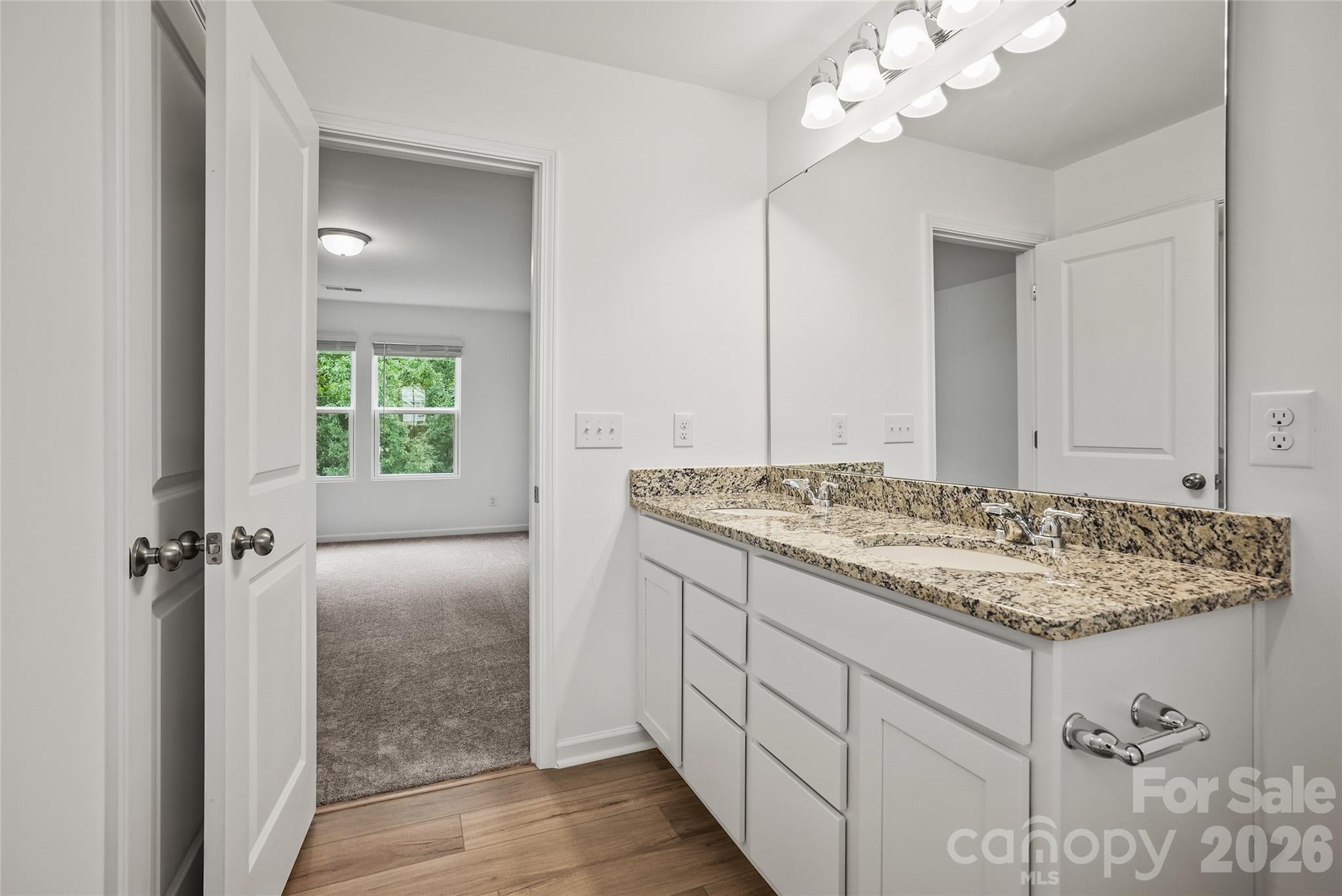 14125 Braidenwood Lane — Charlotte