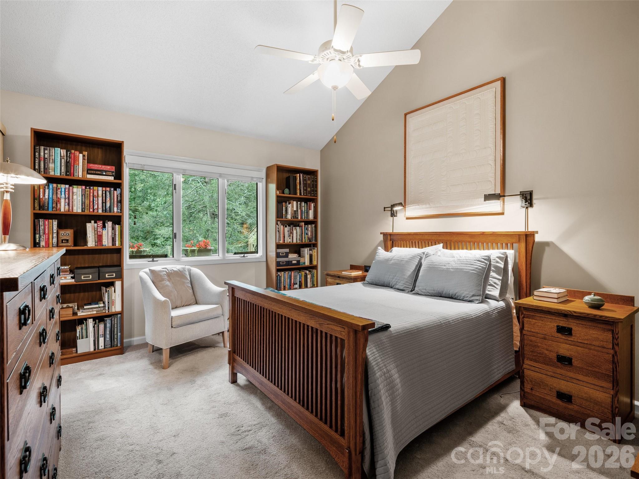 405 Red Oak Drive — Hendersonville