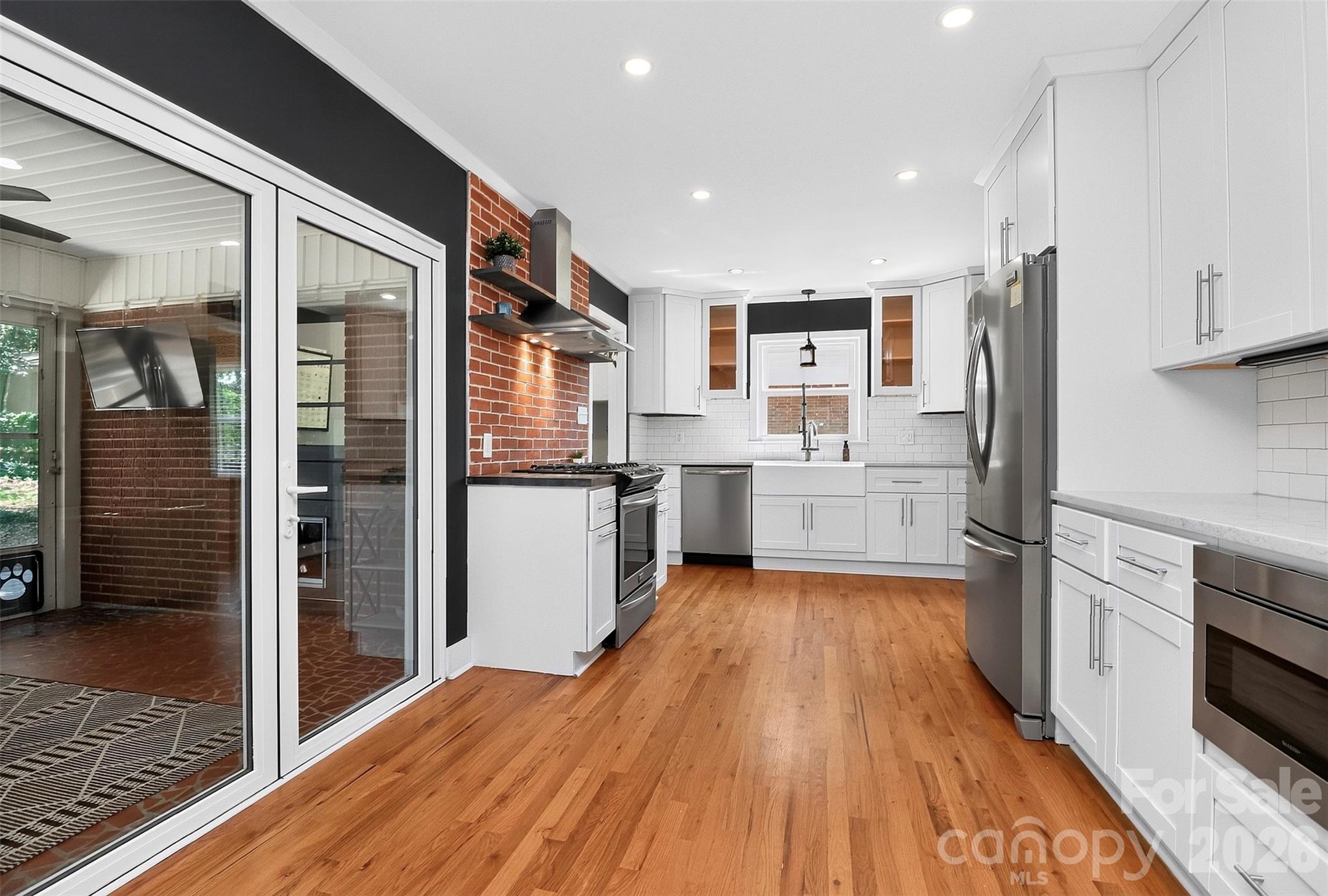 831 Faircrest Drive — Charlotte