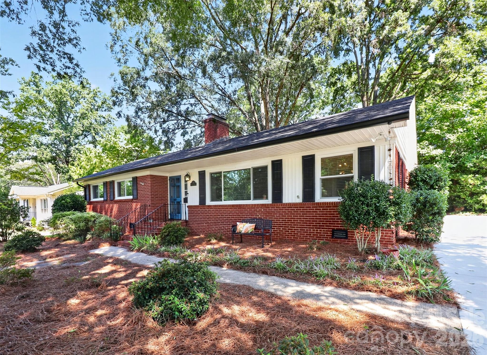 831 Faircrest Drive — Charlotte