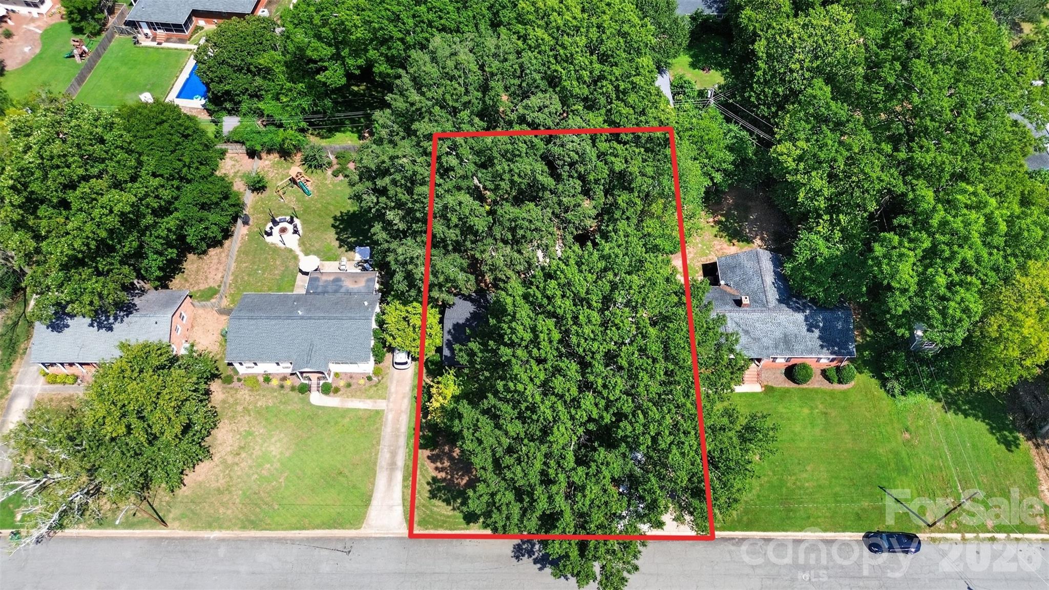 831 Faircrest Drive — Charlotte