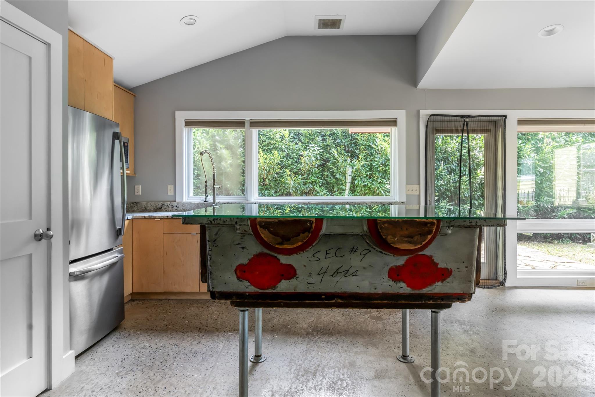 82 Mount Clare Avenue — Asheville