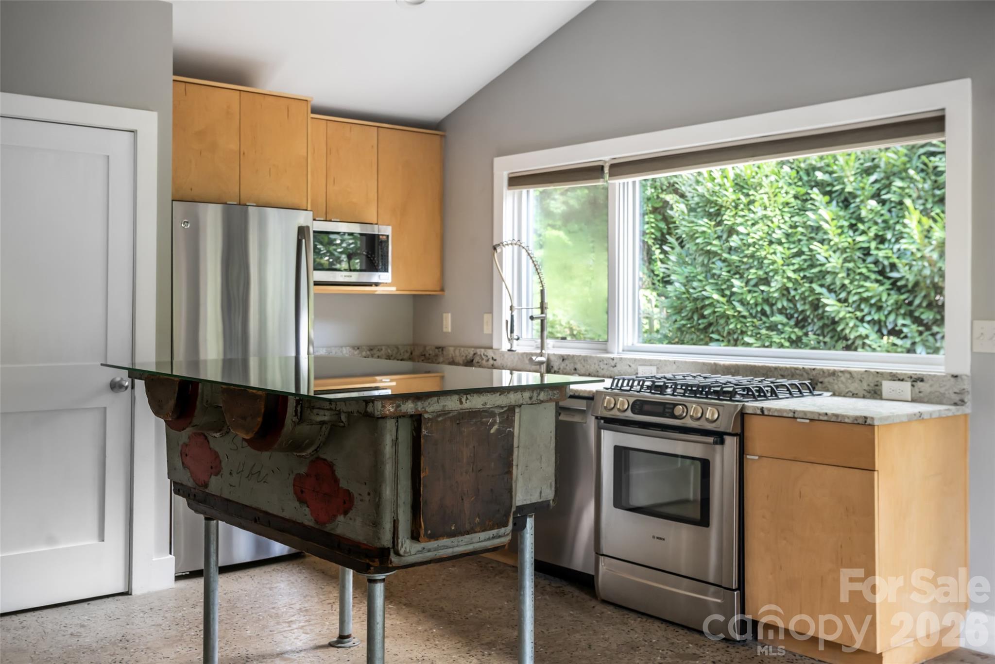 82 Mount Clare Avenue — Asheville