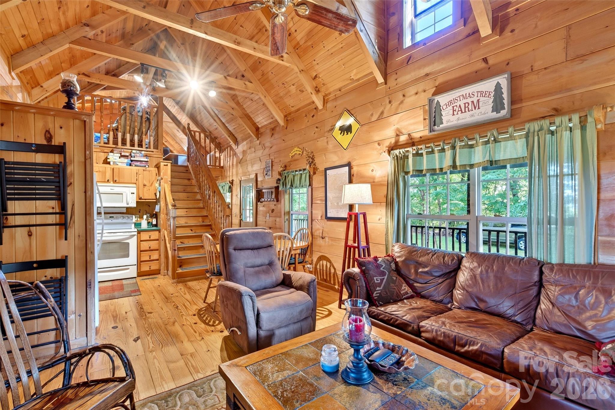 10 Camp Elliott Road — Black Mountain