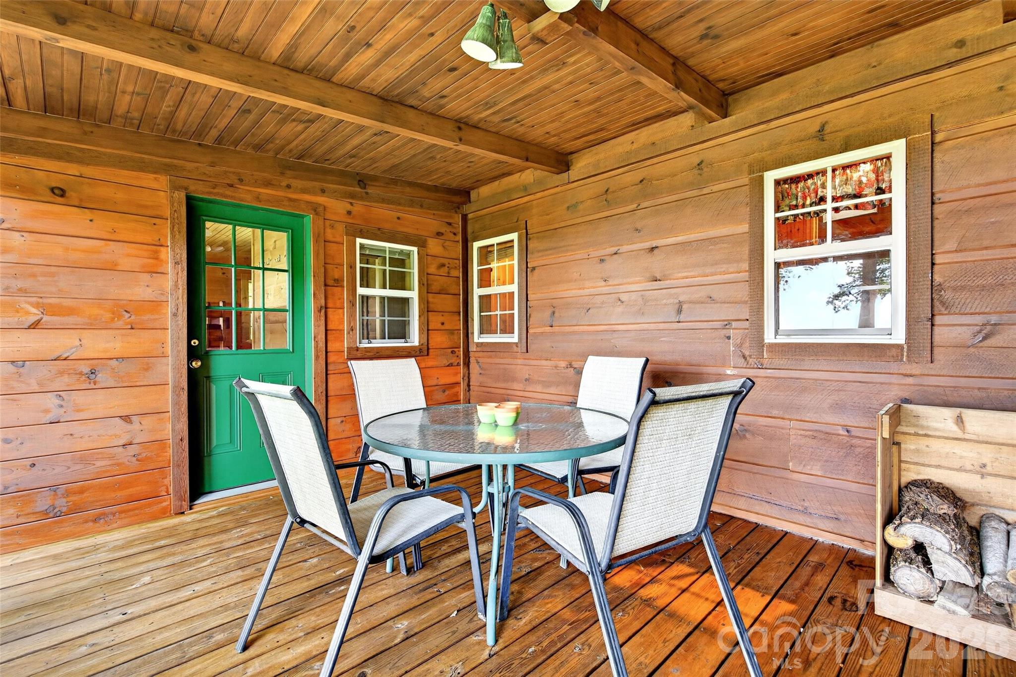 10 Camp Elliott Road — Black Mountain