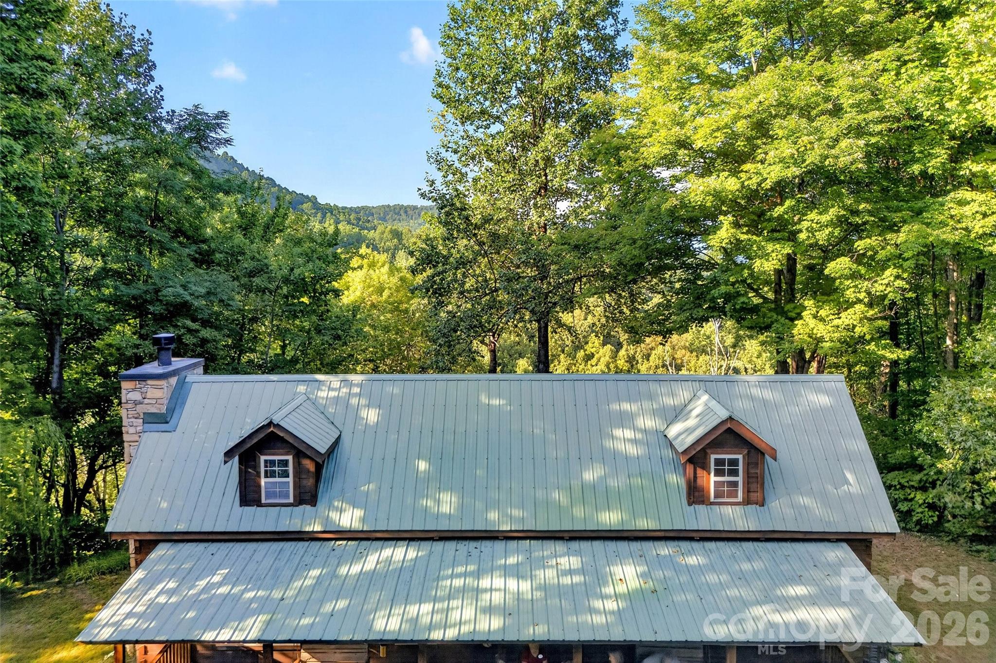 10 Camp Elliott Road — Black Mountain