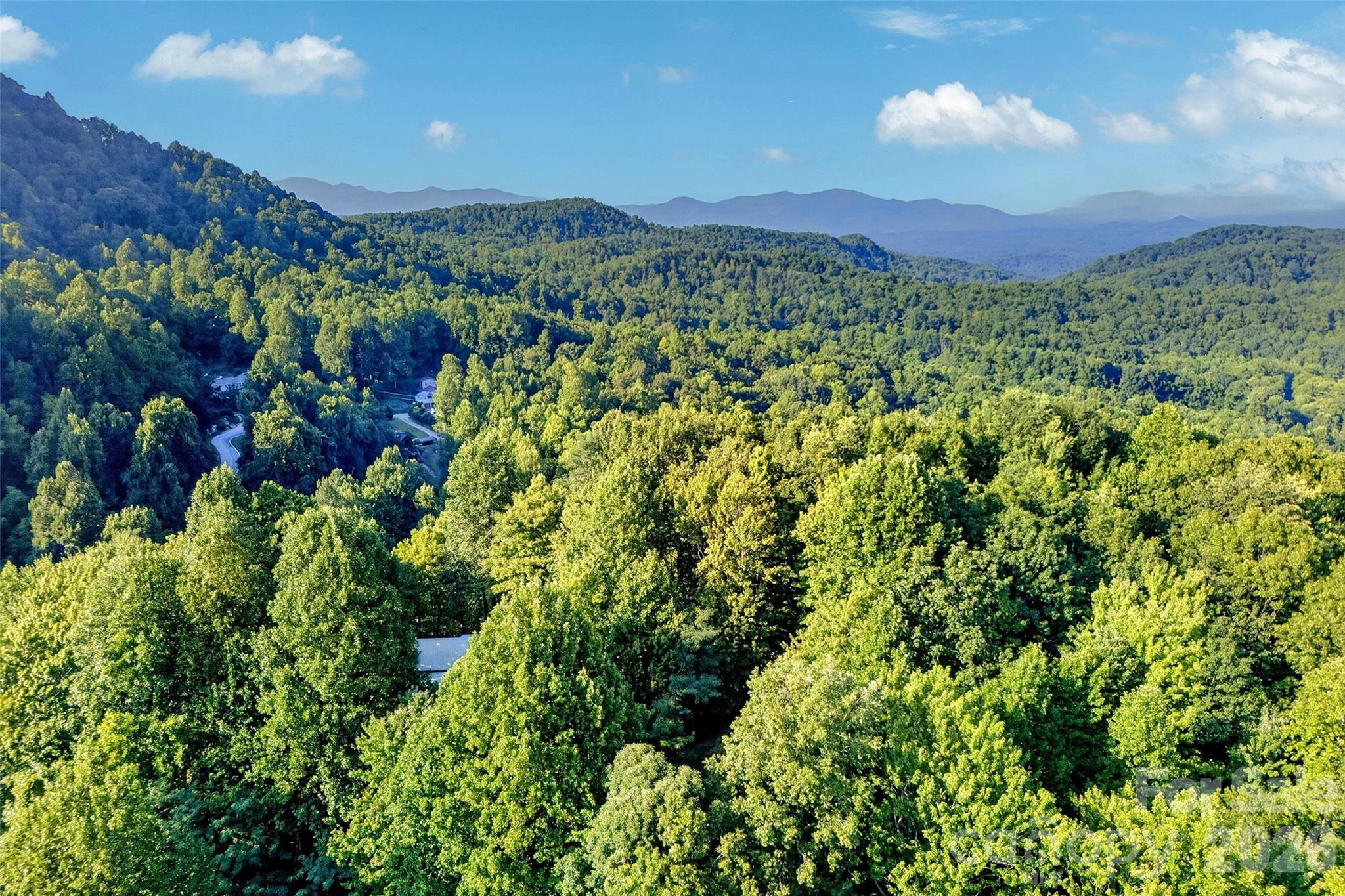 10 Camp Elliott Road — Black Mountain