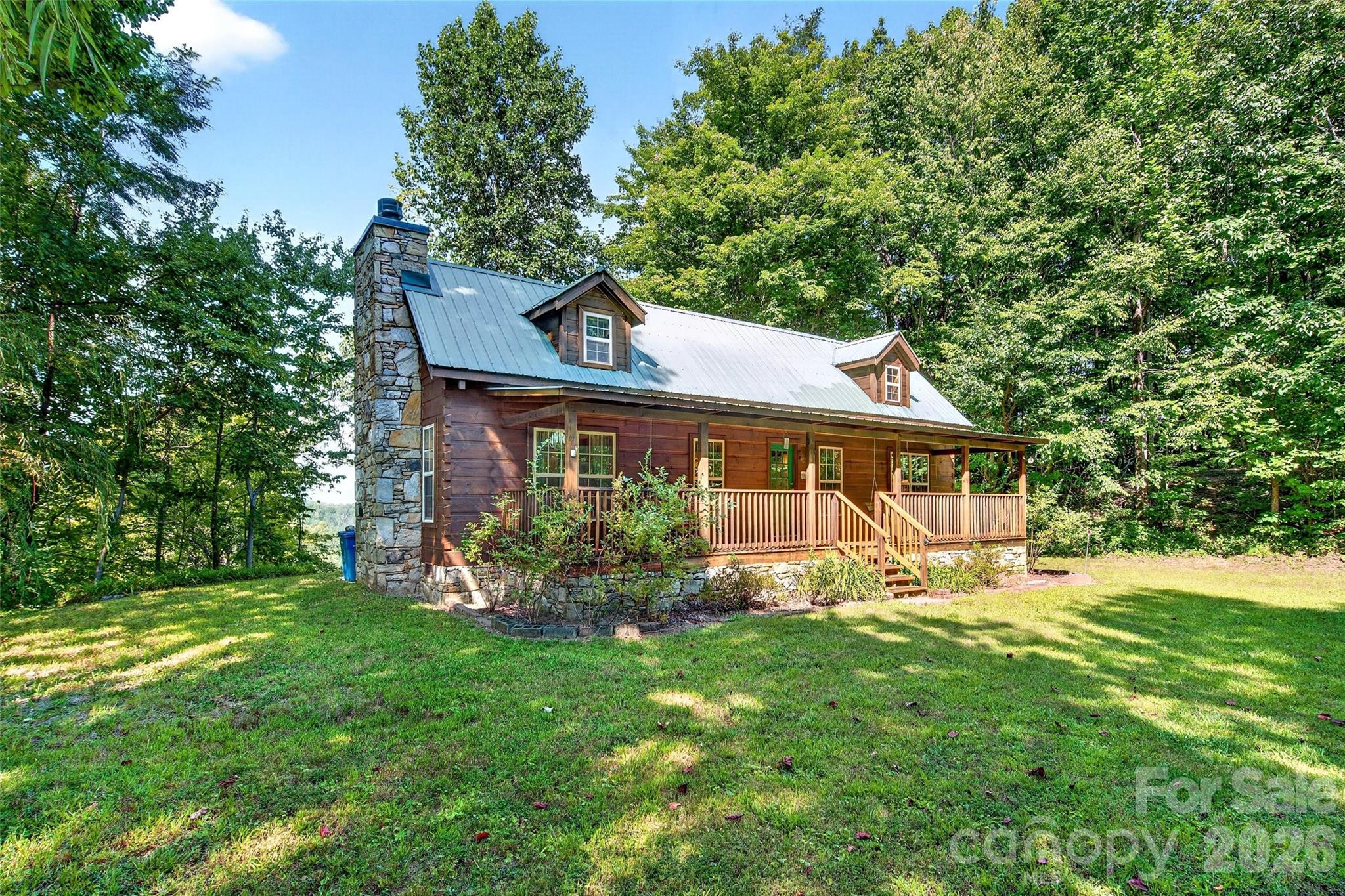 10 Camp Elliott Road — Black Mountain