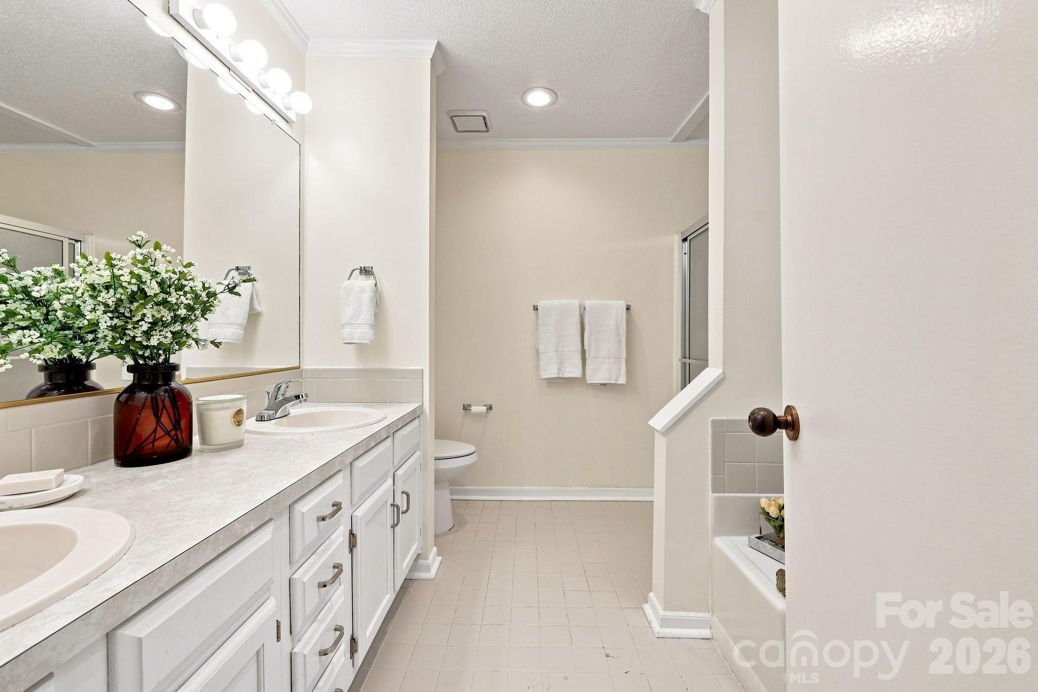 103 Briar Ridge Circle — Winston Salem