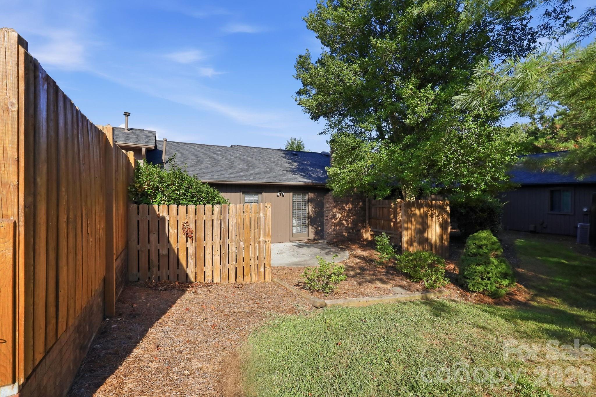 103 Briar Ridge Circle — Winston Salem