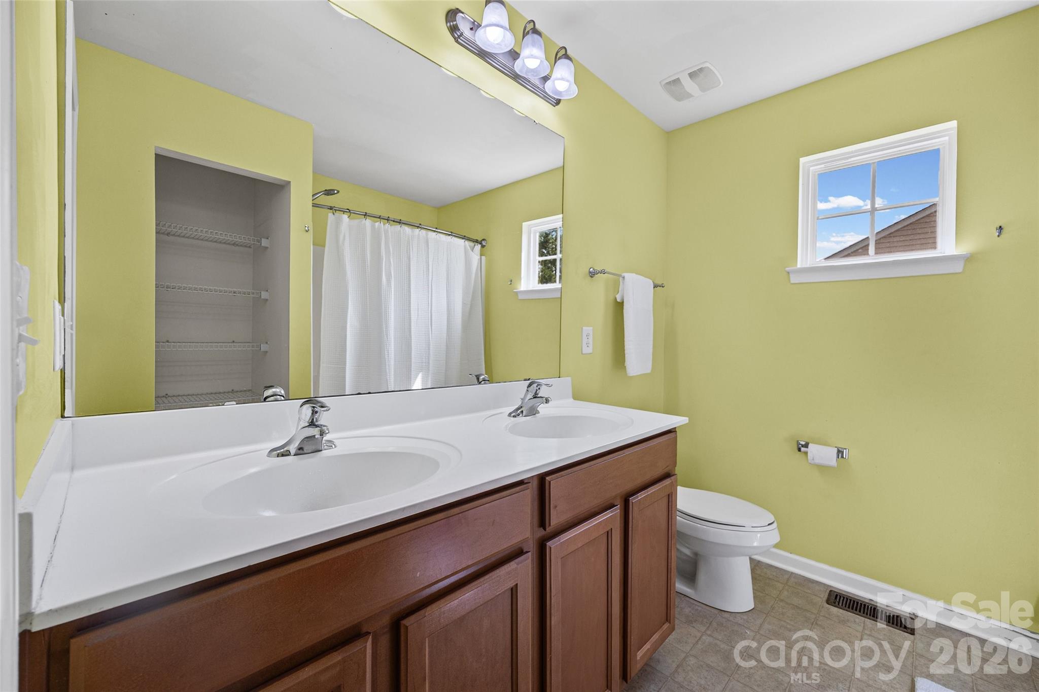 3011 Rhododendron Place — Lake Wylie