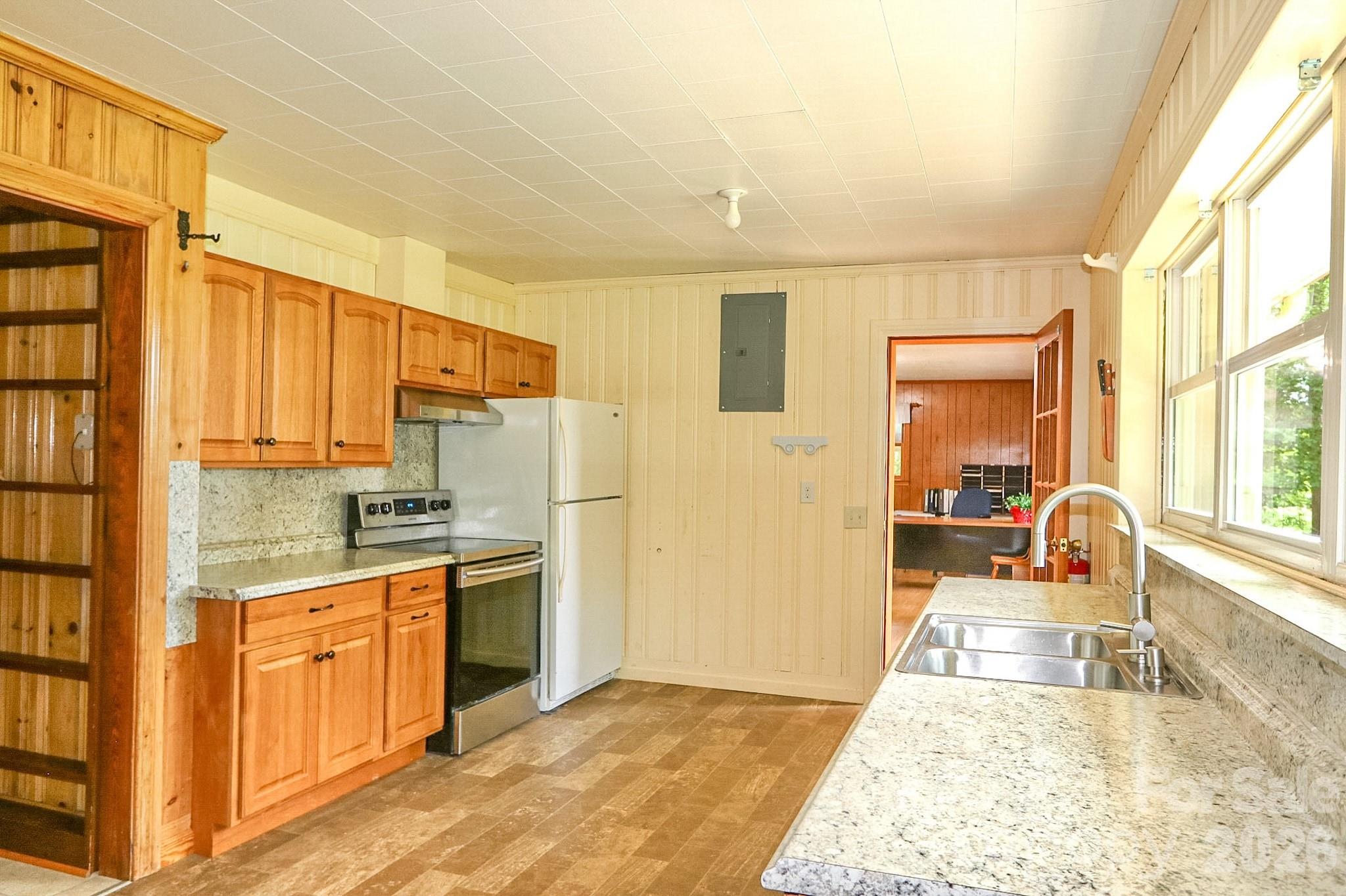 4844 Saint Paul Church Road — Hamptonville