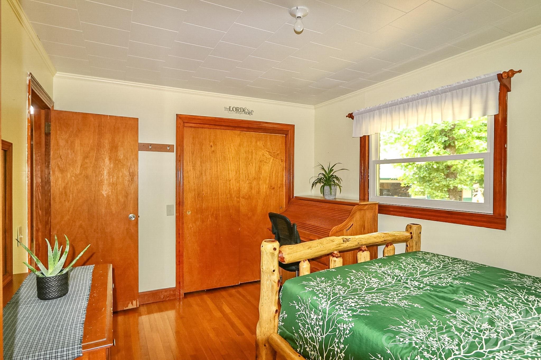 4844 Saint Paul Church Road — Hamptonville