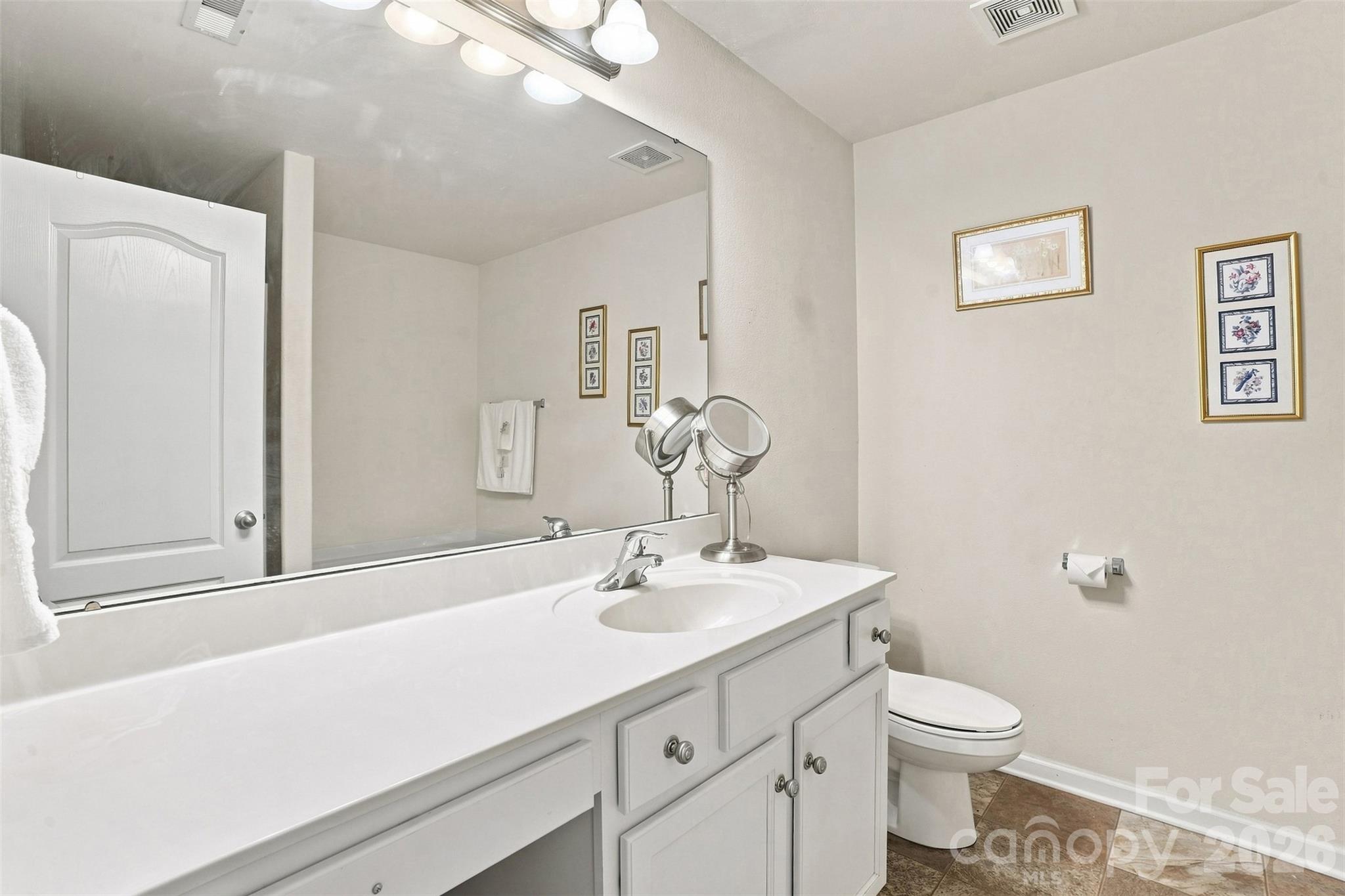 4008 Tulocay Lane — Charlotte