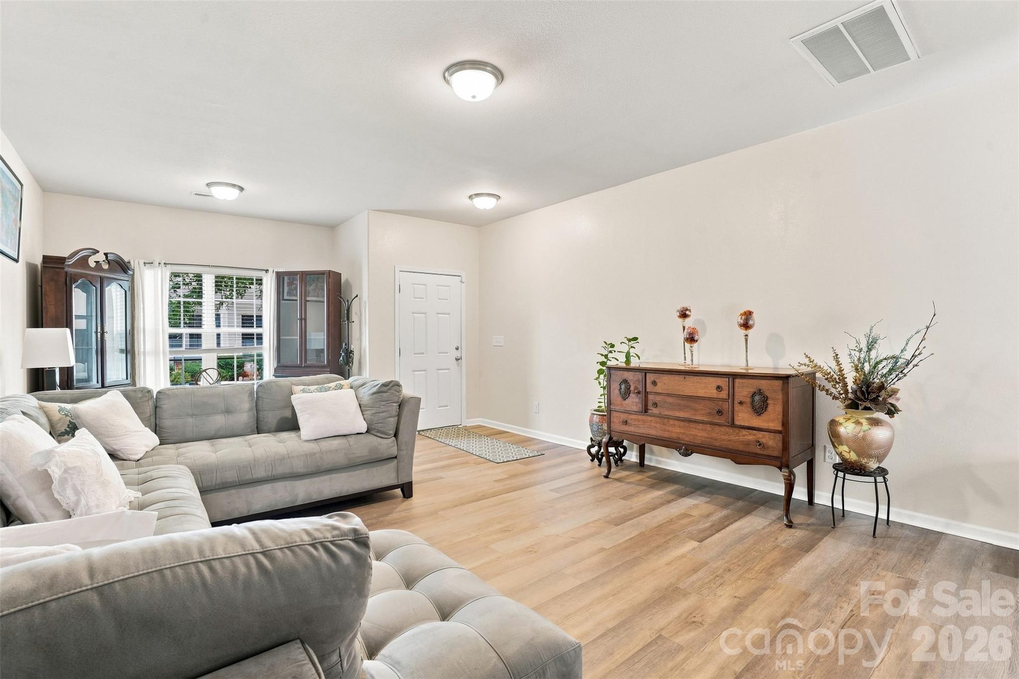 4008 Tulocay Lane — Charlotte