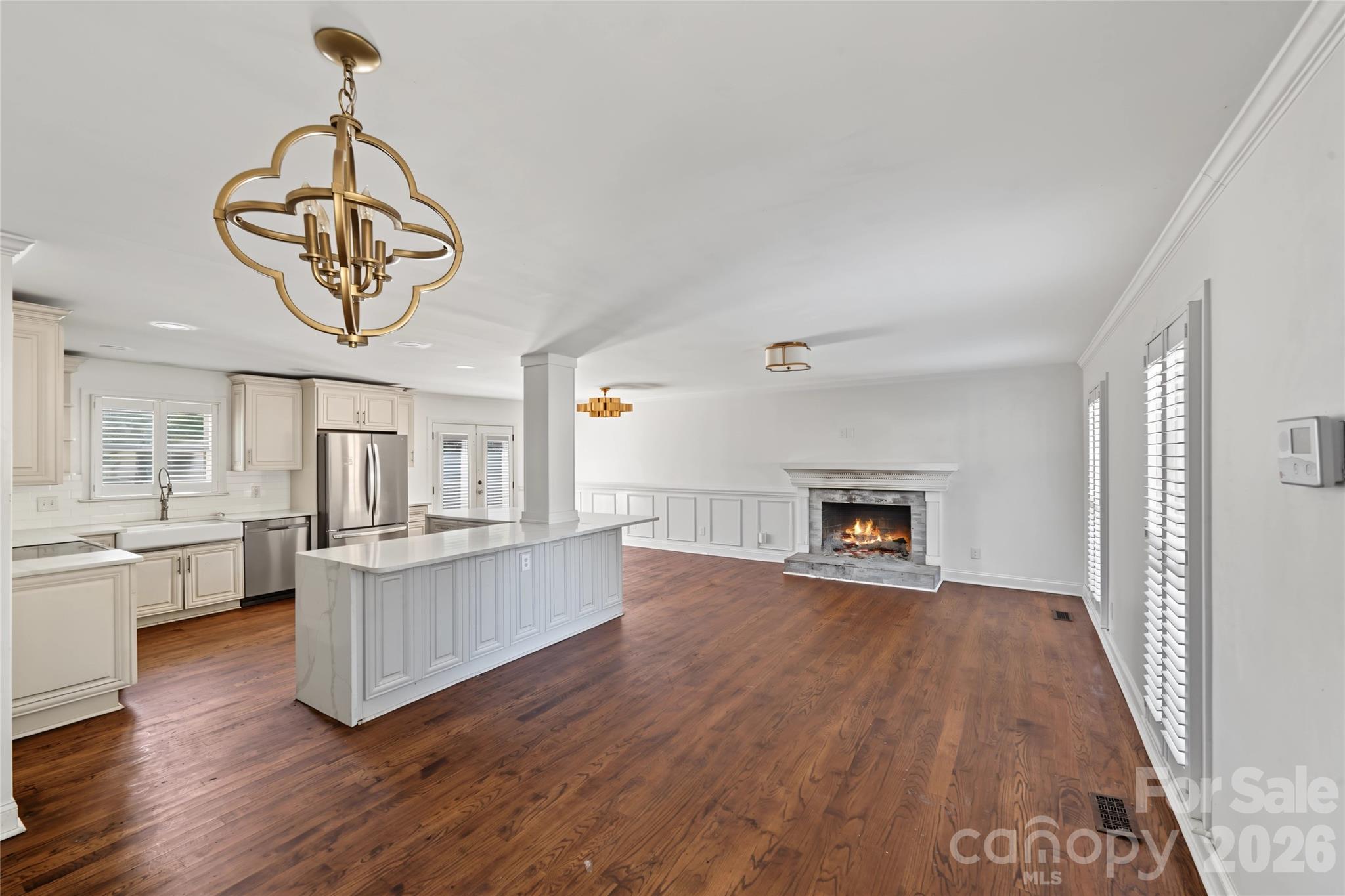 3453 Selwyn Avenue — Charlotte