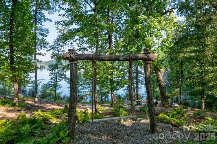 4223 Cedar Creek Road — Lancaster