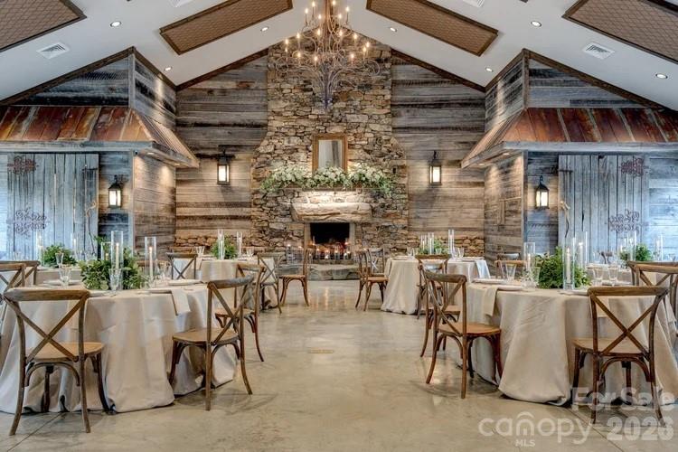 4223 Cedar Creek Road — Lancaster