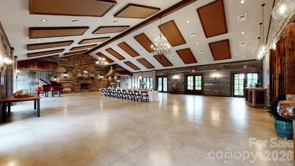 4223 Cedar Creek Road — Lancaster