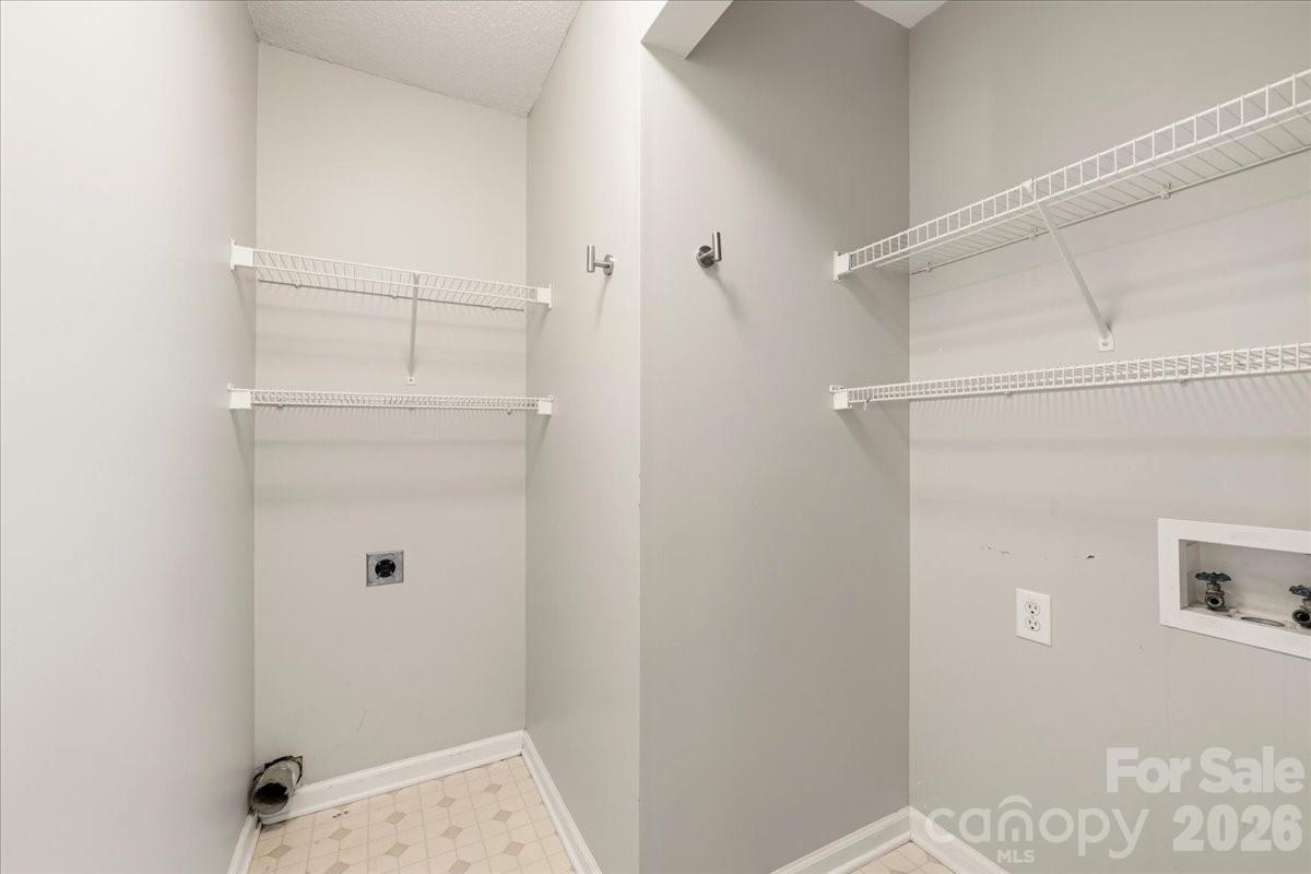 136 Morgan Trace Drive SW — Valdese