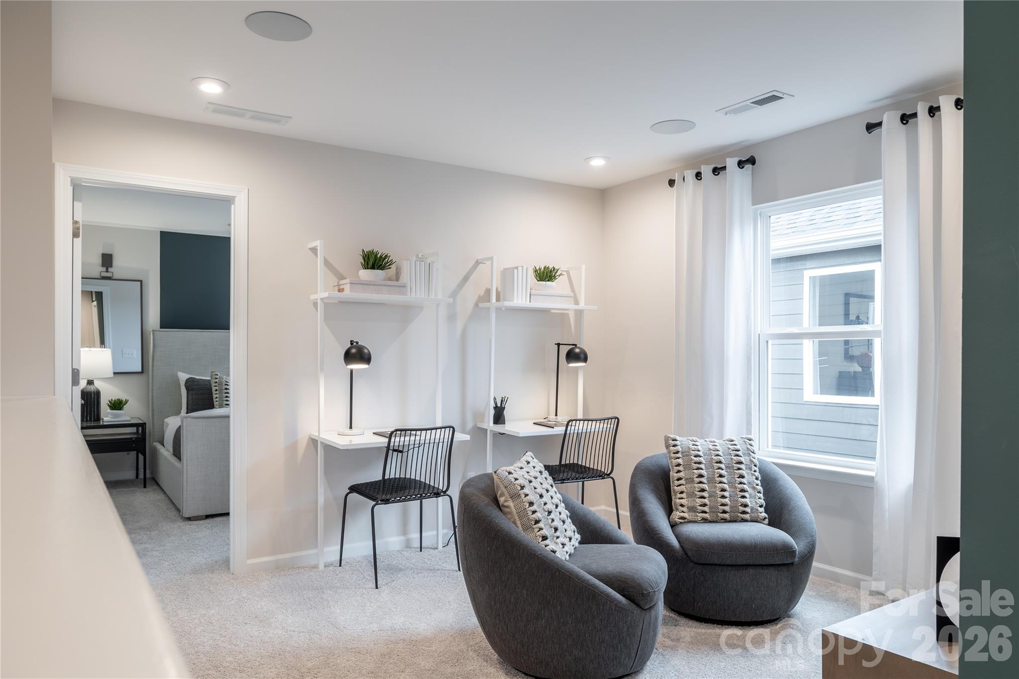 12133 Bradshaw Court #424 — Charlotte